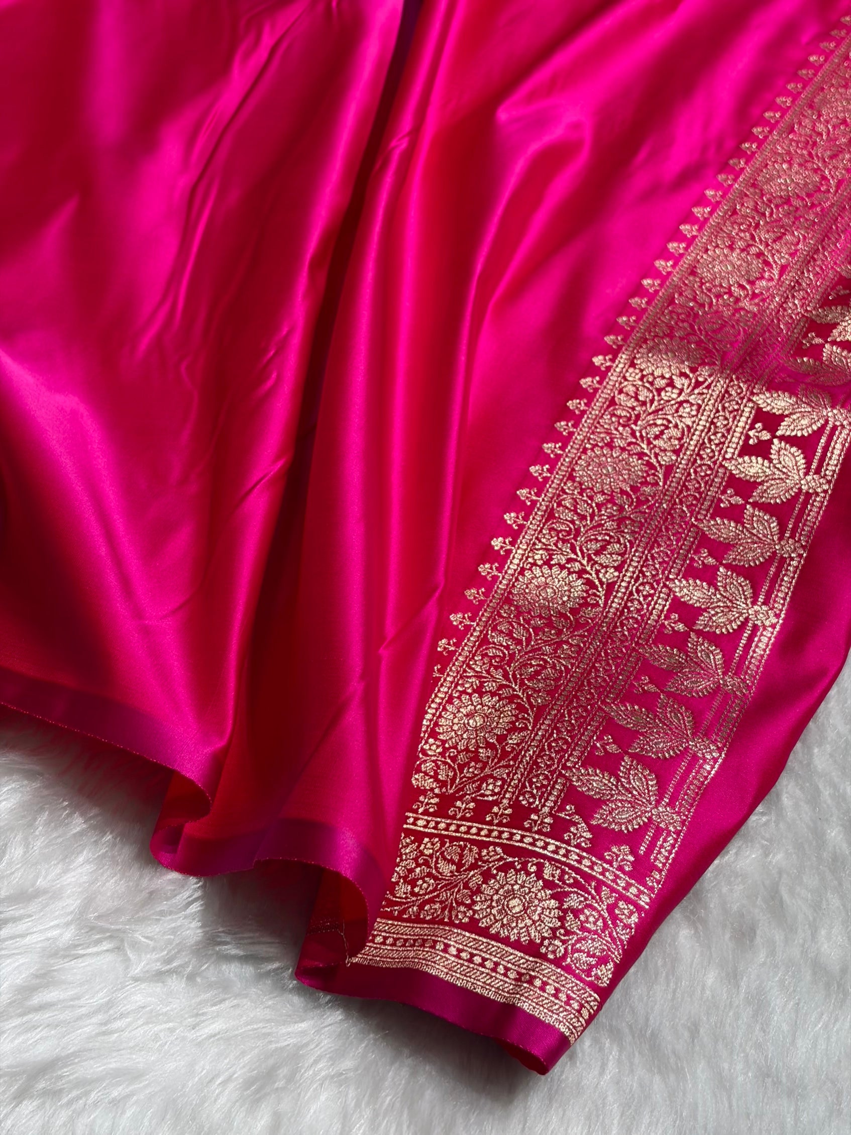 Banarasi Satin Katan Saree in Contrast Tusser / Rani Shades SK131