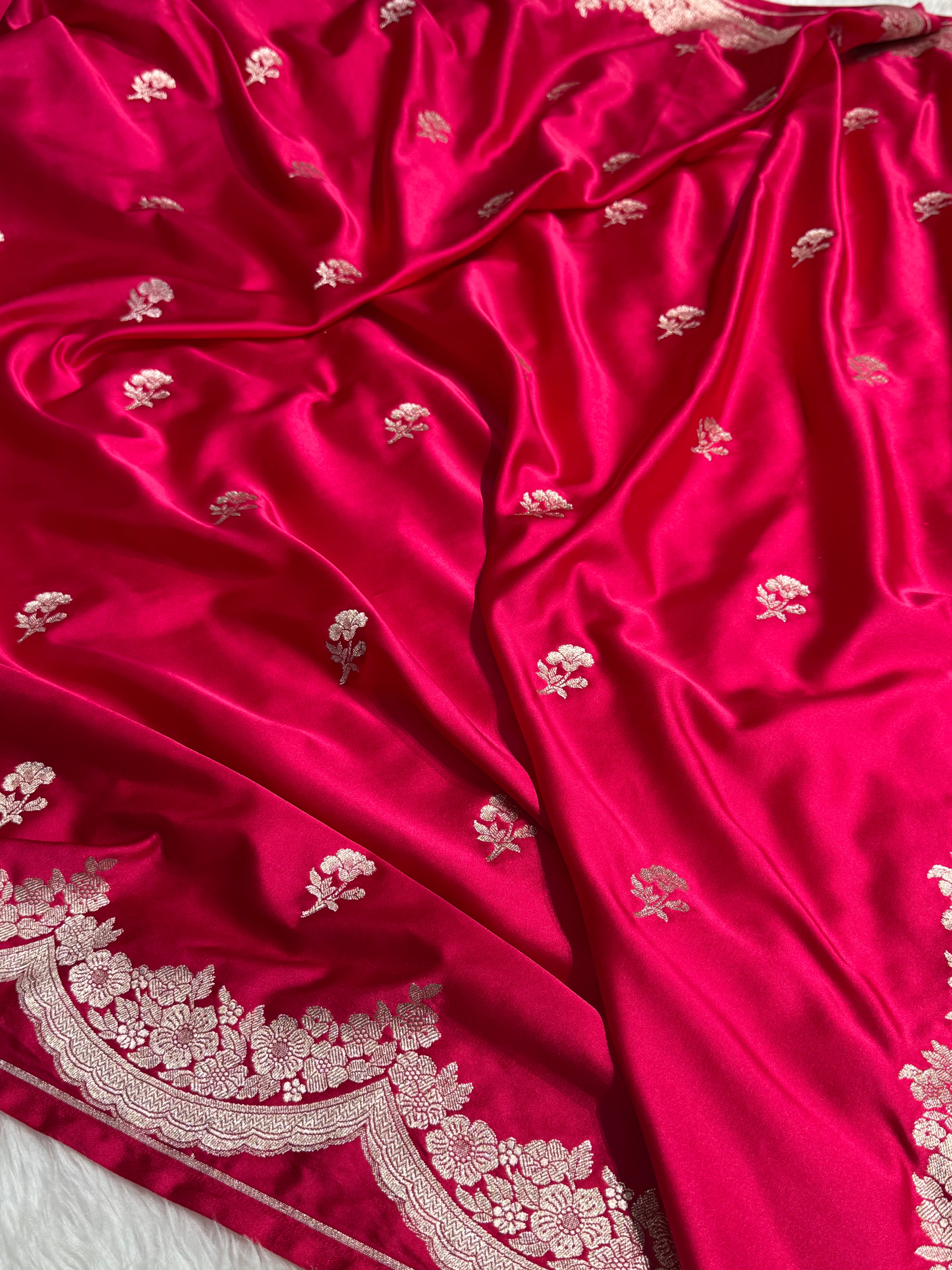 Scallop Rani Pink Booti Mashru Silk Saree