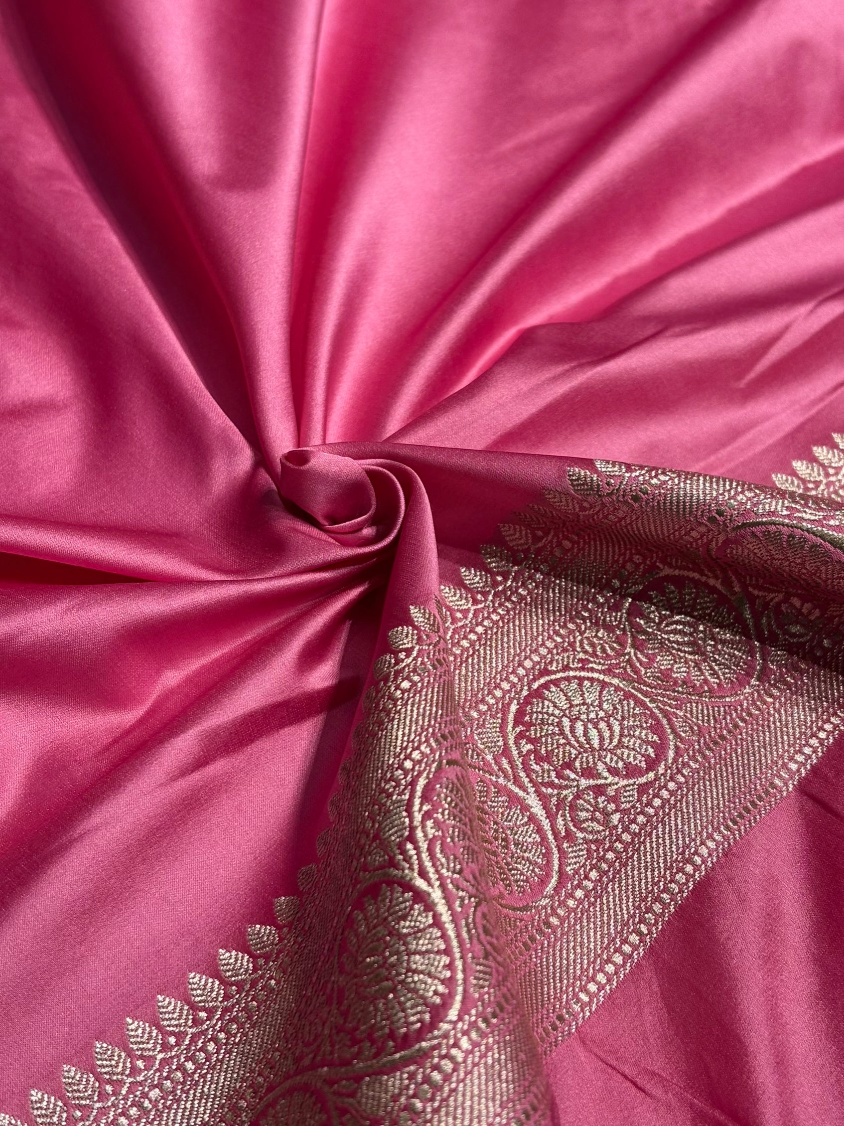 Blush Pink Shade Boota Mashru Silk Saree MS17