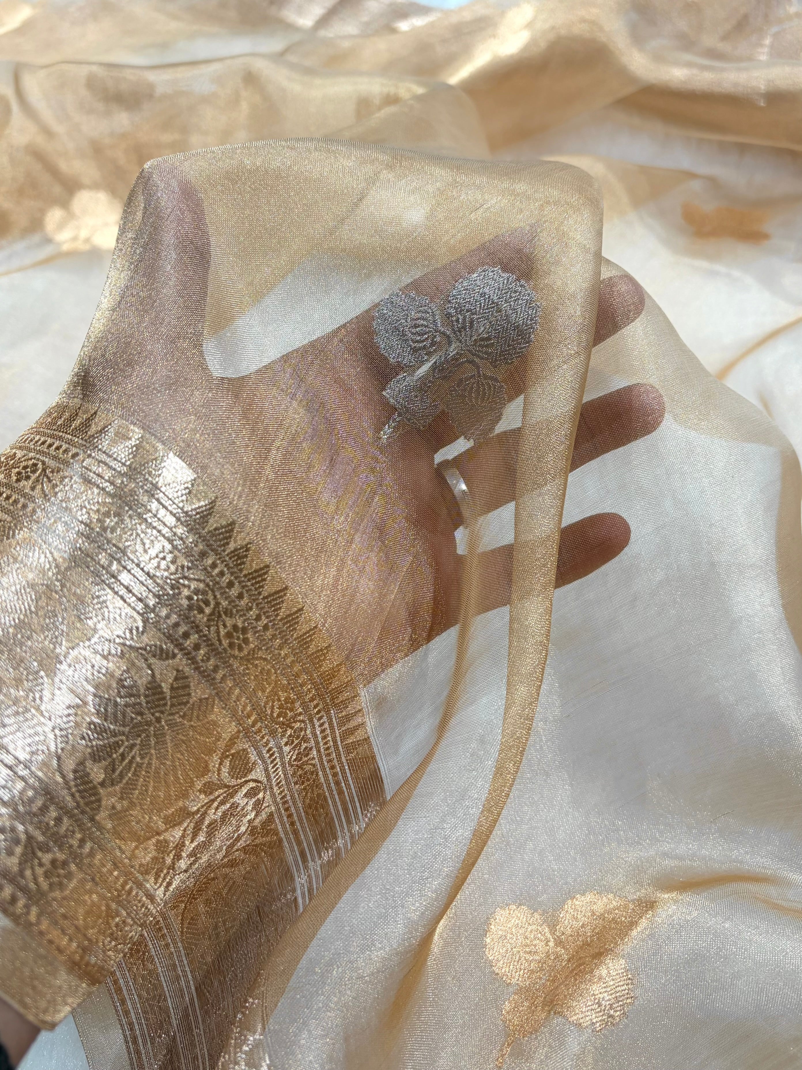 Tusser Bananasi Floral Shades Pure Tissue Silk Saree PT-49