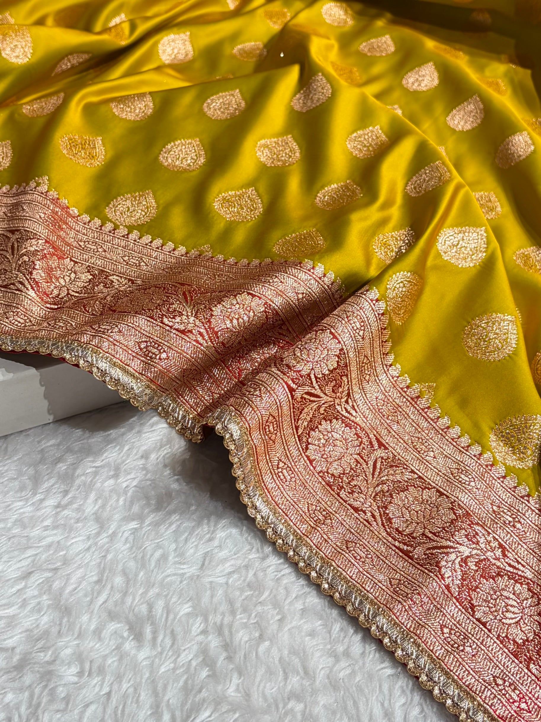 Olive Green-Red Contrast With Banarasi Gotta Patti Boota Katan Silk Saree SKMGP14