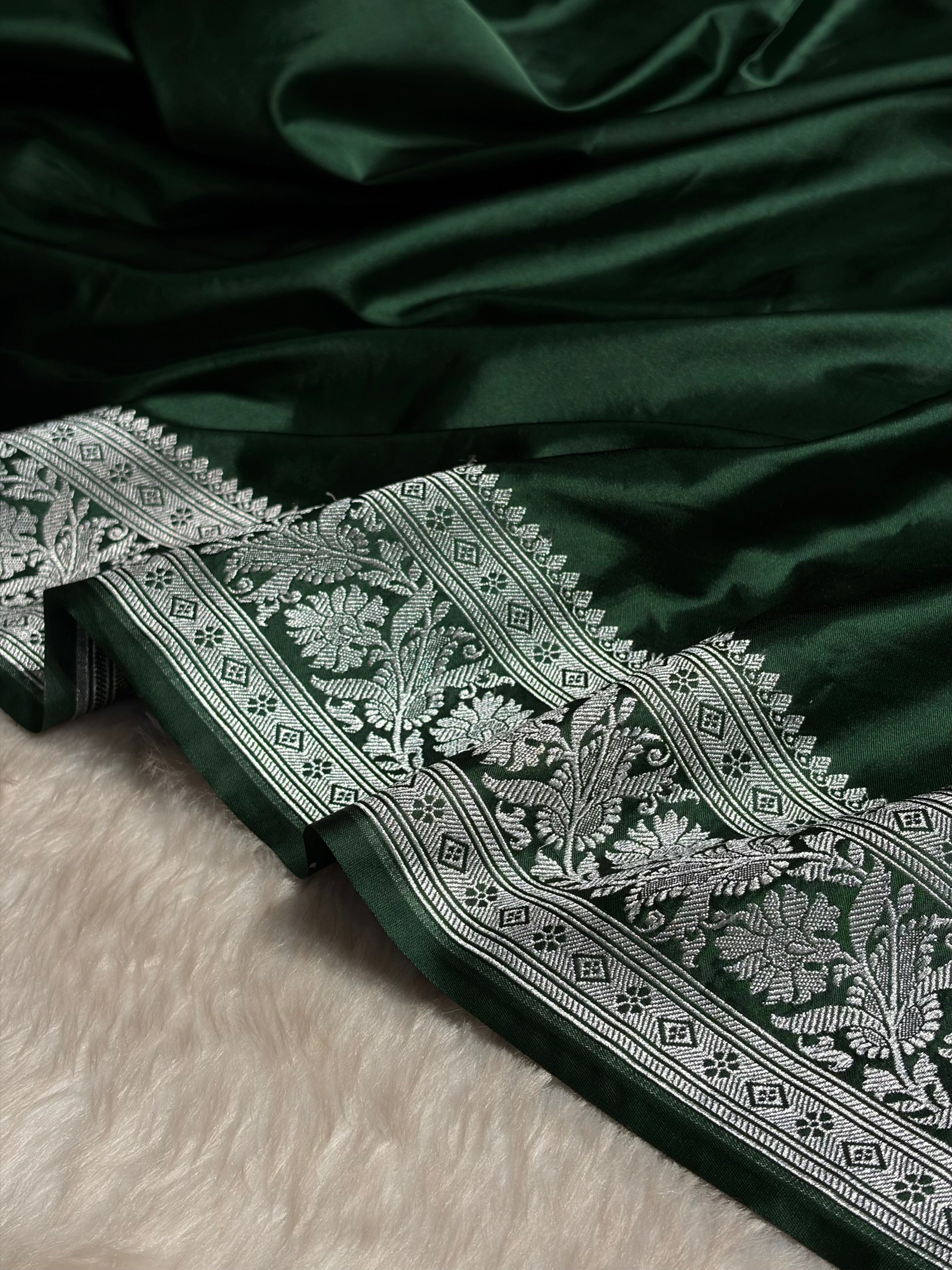 Dark Bottle Green Plain Mashru Silk Saree MS22