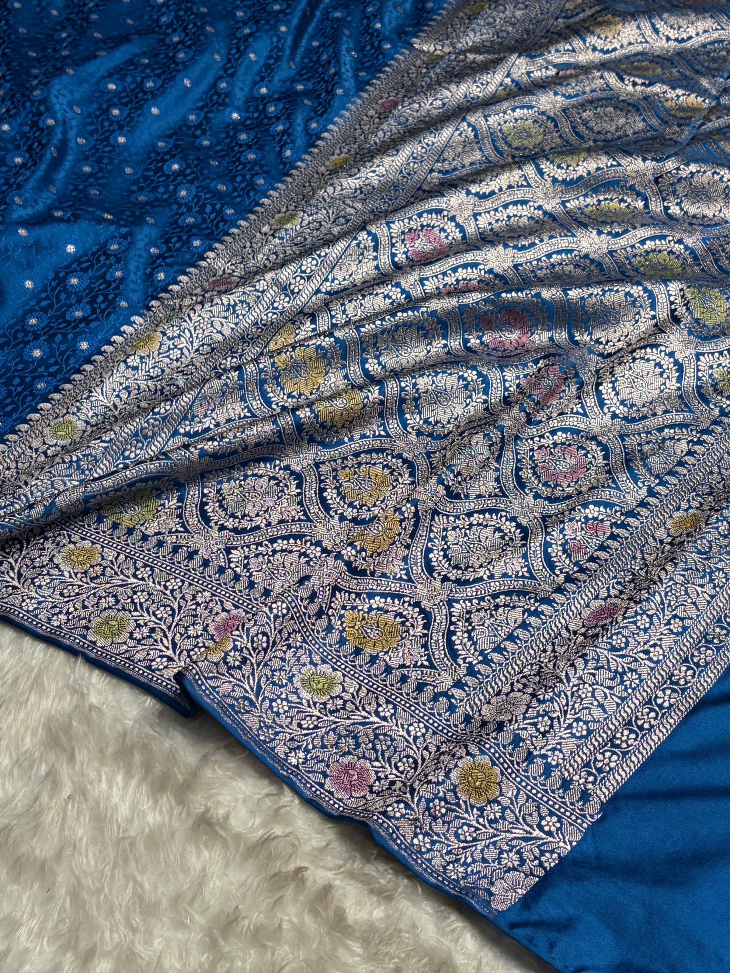 Royal Blue Shades Booti Bananasi Minakari Tanchoi Mashru Silk Saree MS49