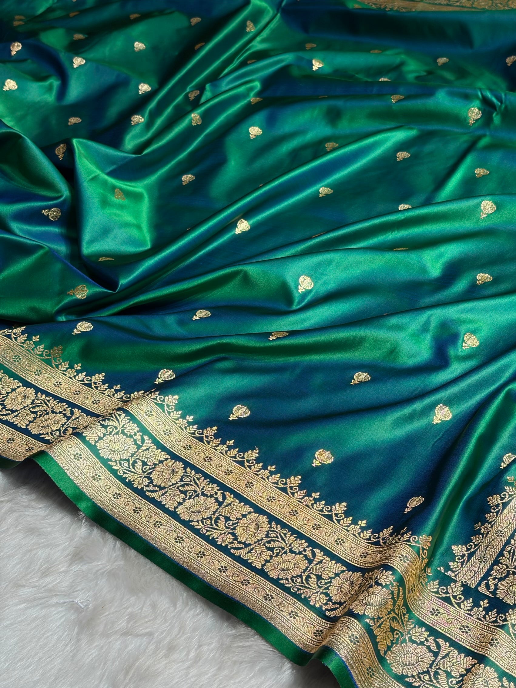Green Cross Booti Pattern Satin Katan Silk Saree SK66