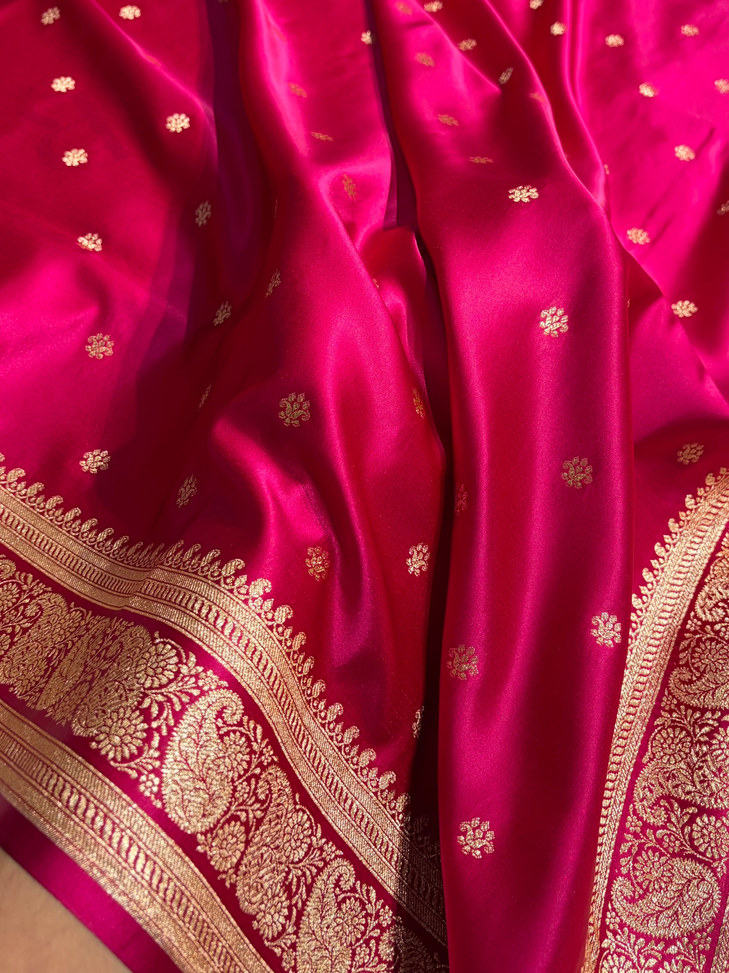 Banarasi Satin Katan Saree With Boota Pattern in Cross Rani Shades SK127
