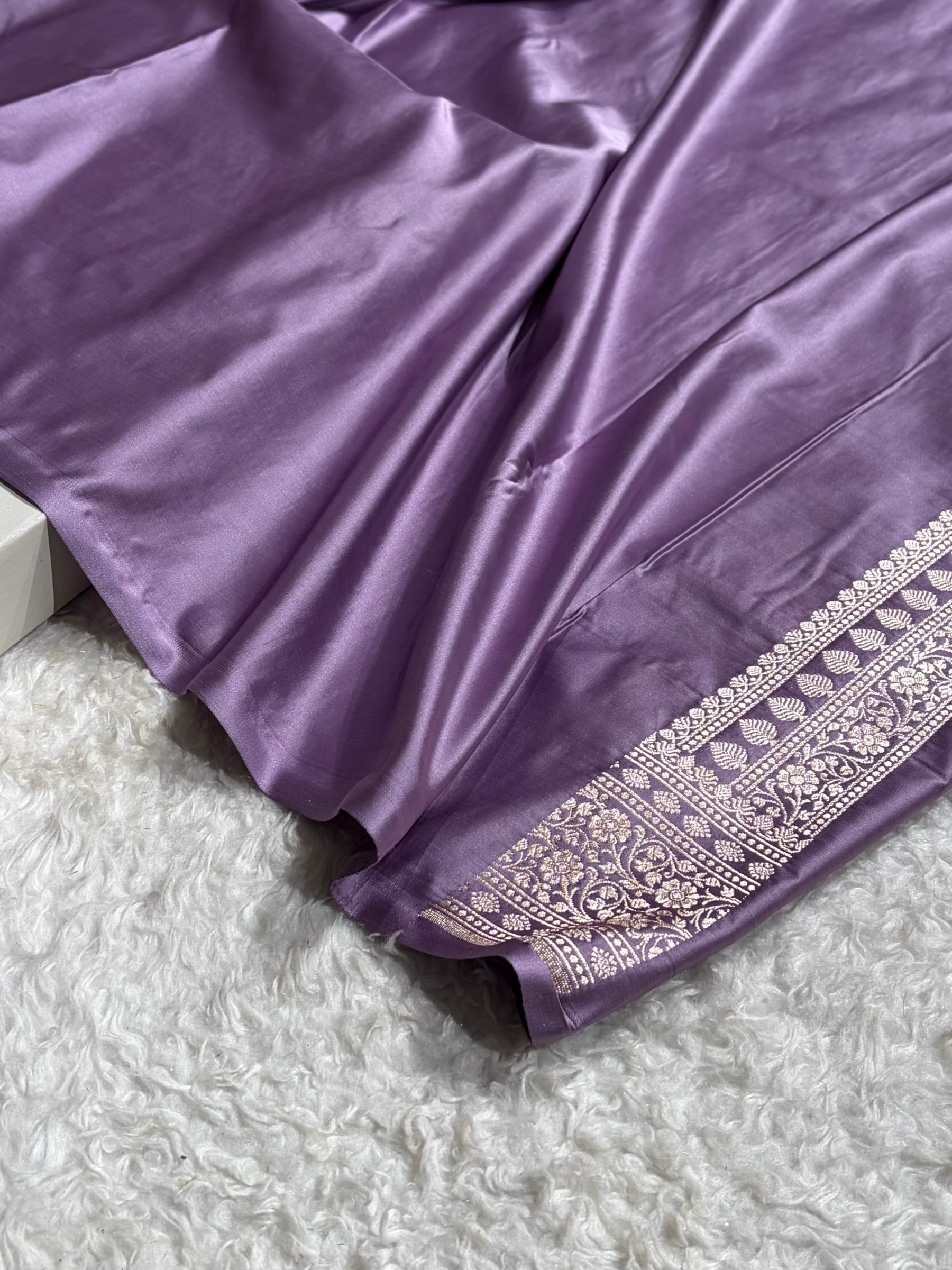 Lavender Shades Banarasi With Floral Border Mashru Silk Saree MSM-124