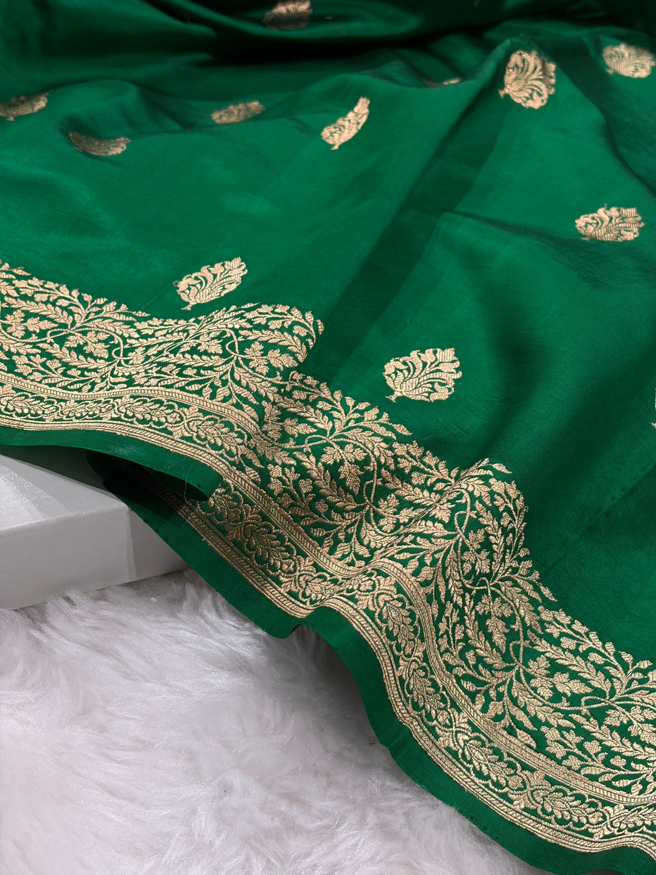 Bottle Green Boota Handwoven Pure Katan Paper Silk RM-31