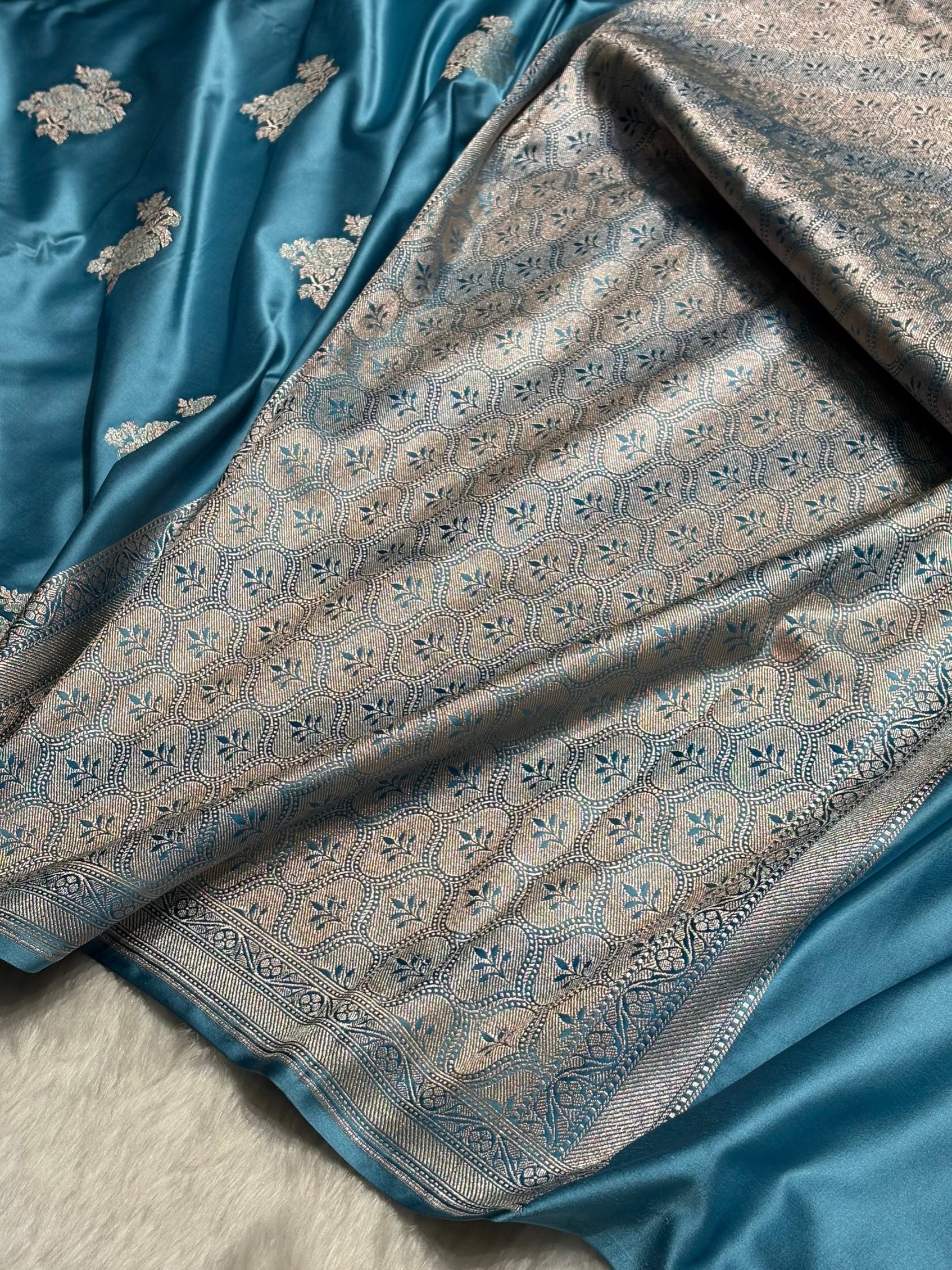 Sky Blue Sona Rupa Floral Motif Mashru Silk Saree MS50