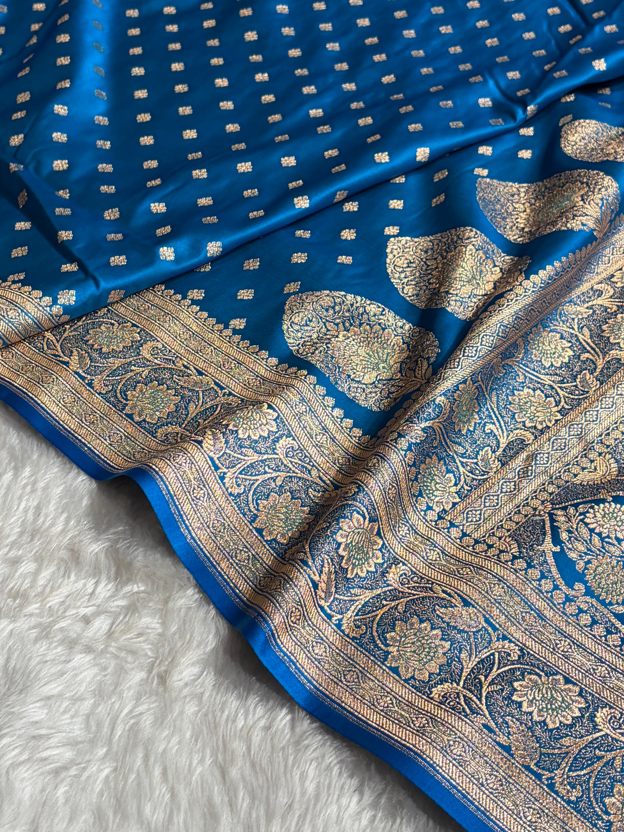 Firozi Banarasi Minakari Boota Katan Silk Saree
