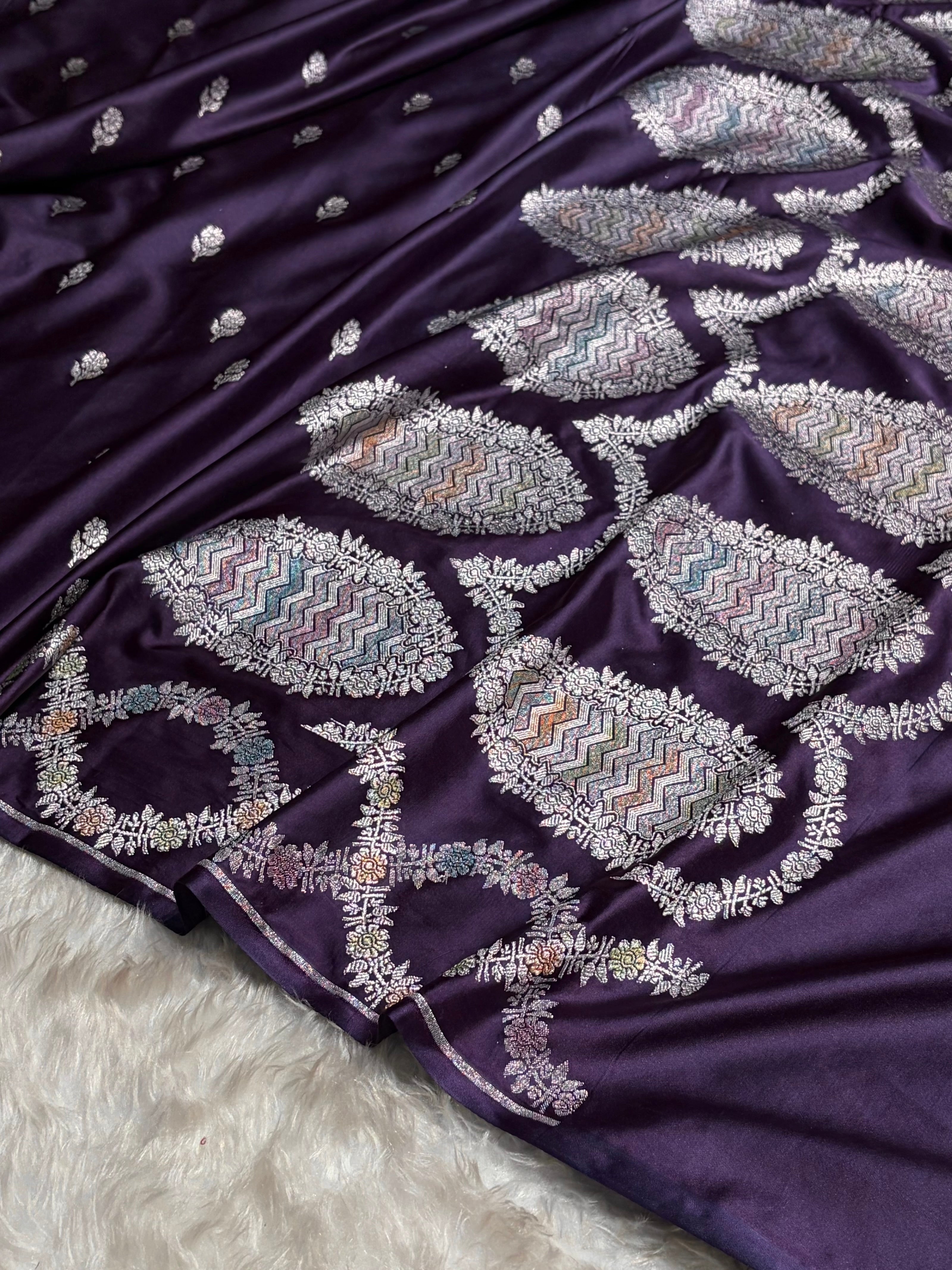 Purple Shades Banarasi Minakari Scallop Floral Booti Mashru Silk Saree MS46