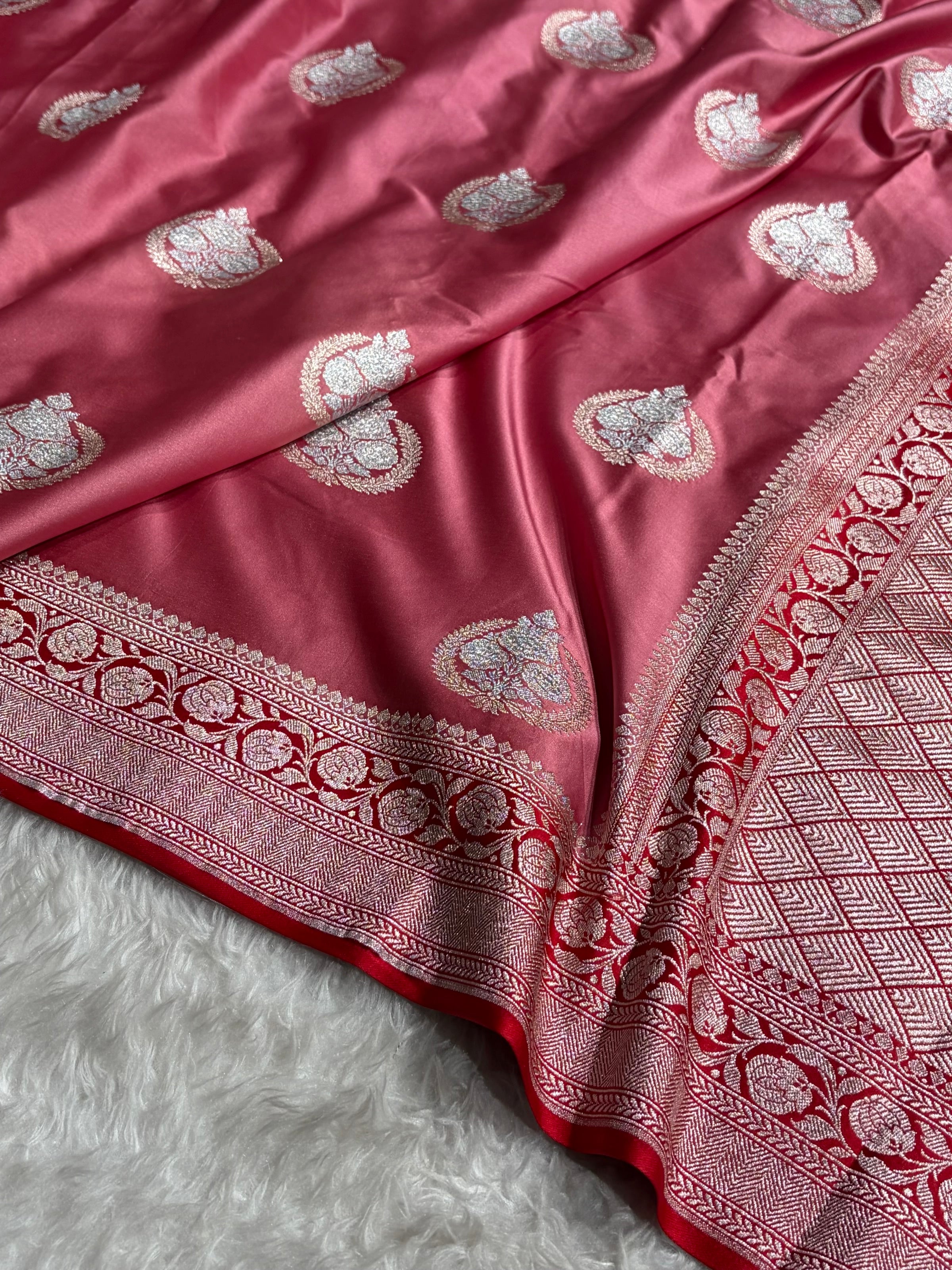 Contrast Baby Pink With Red Minakari Boota Mashru Silk Saree MS35