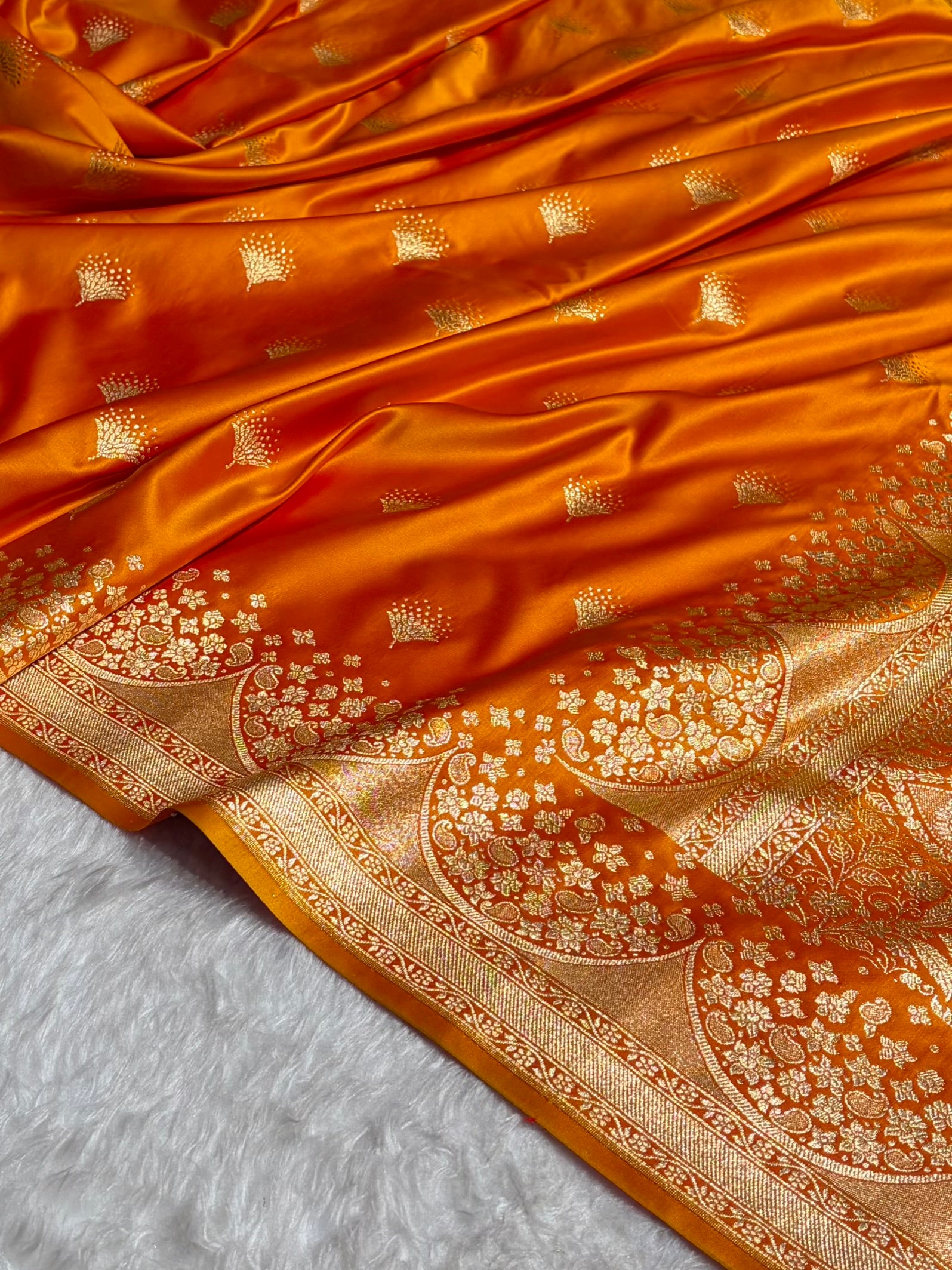 Fire Gold Floral Banasari Pattern Satin Katan Silk Saree SK83