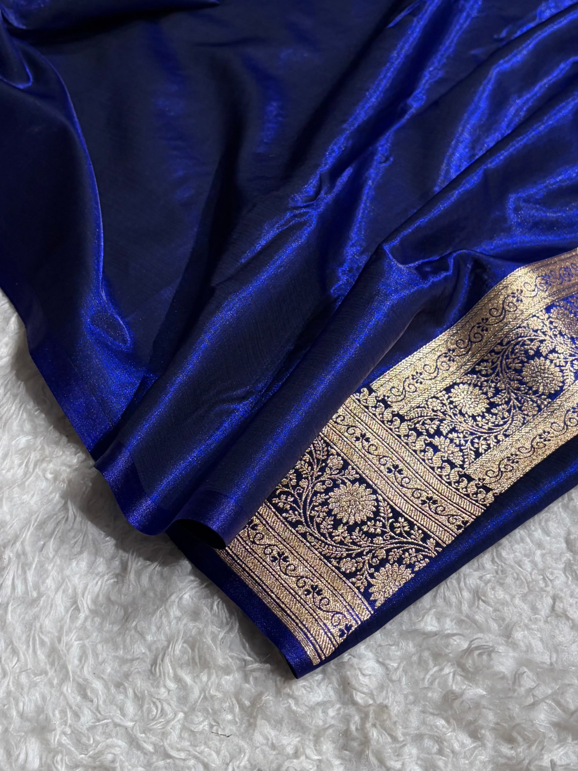 Royal Blue Shades Cross Pattern Banarasi Satin Silk Saree SS40