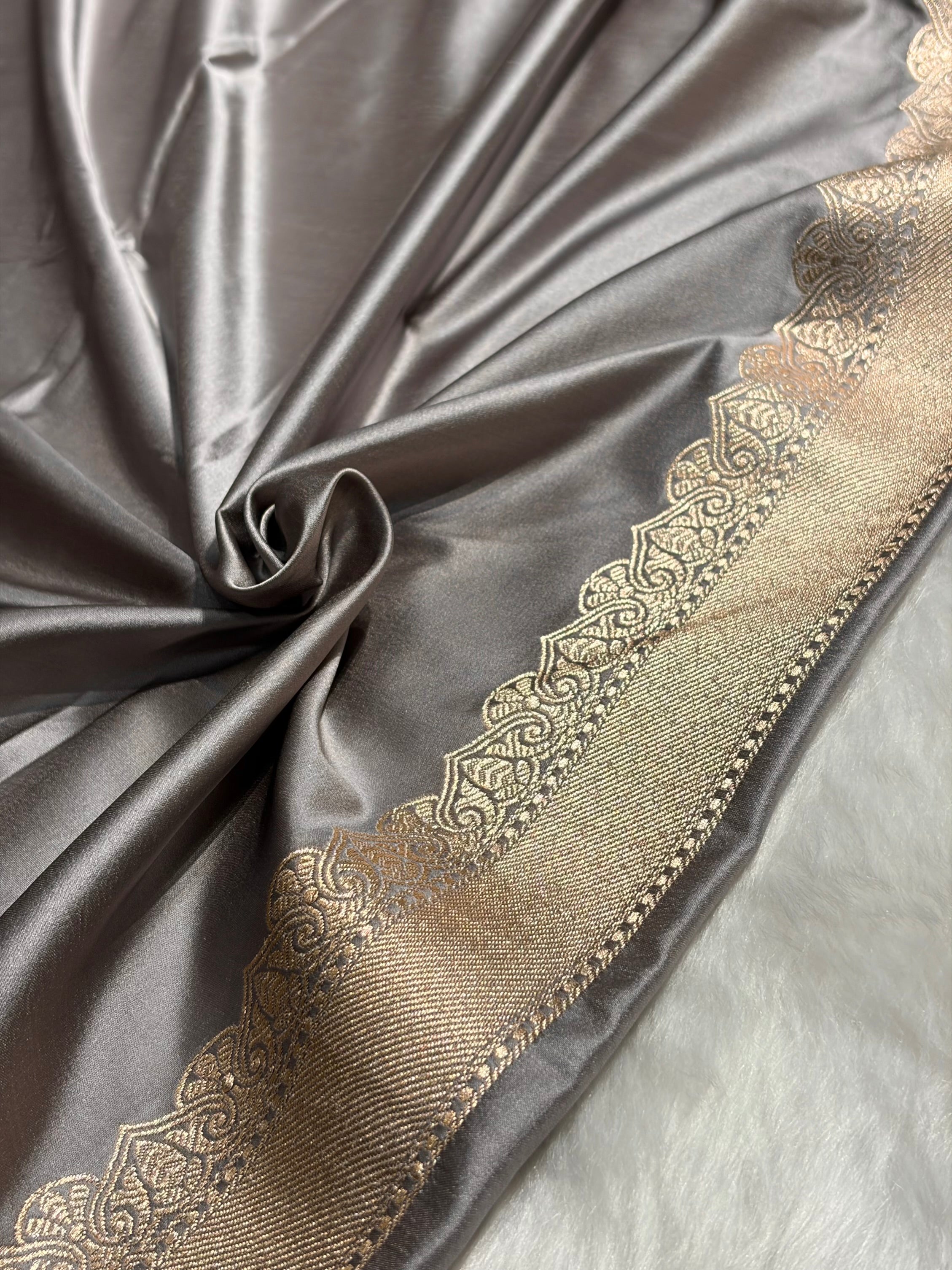Dusty Gray Shades Unique Boota Motif Mashru Silk Saree MS12