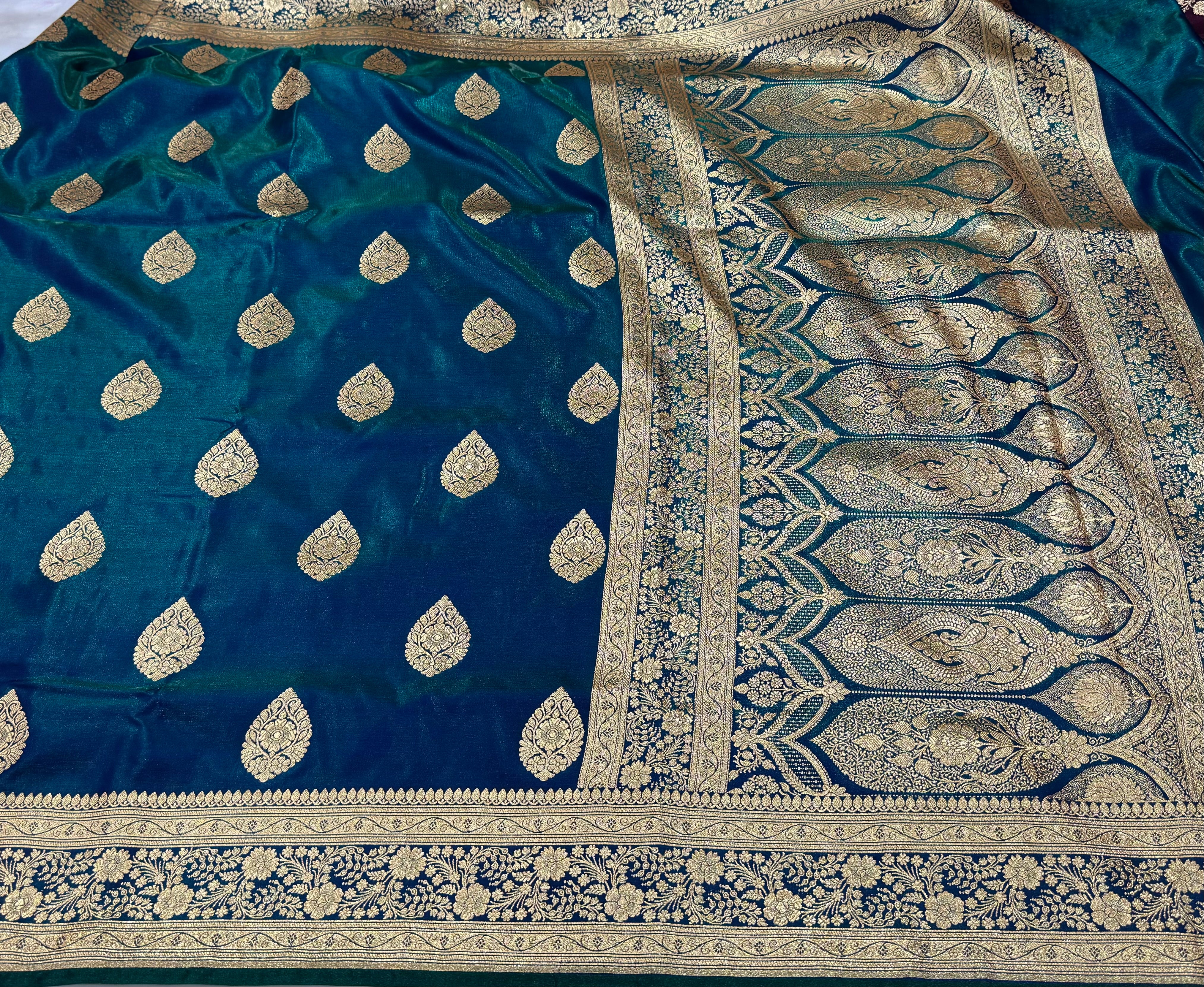 Peacock Green Light Wight Satin Silk Boota SS05