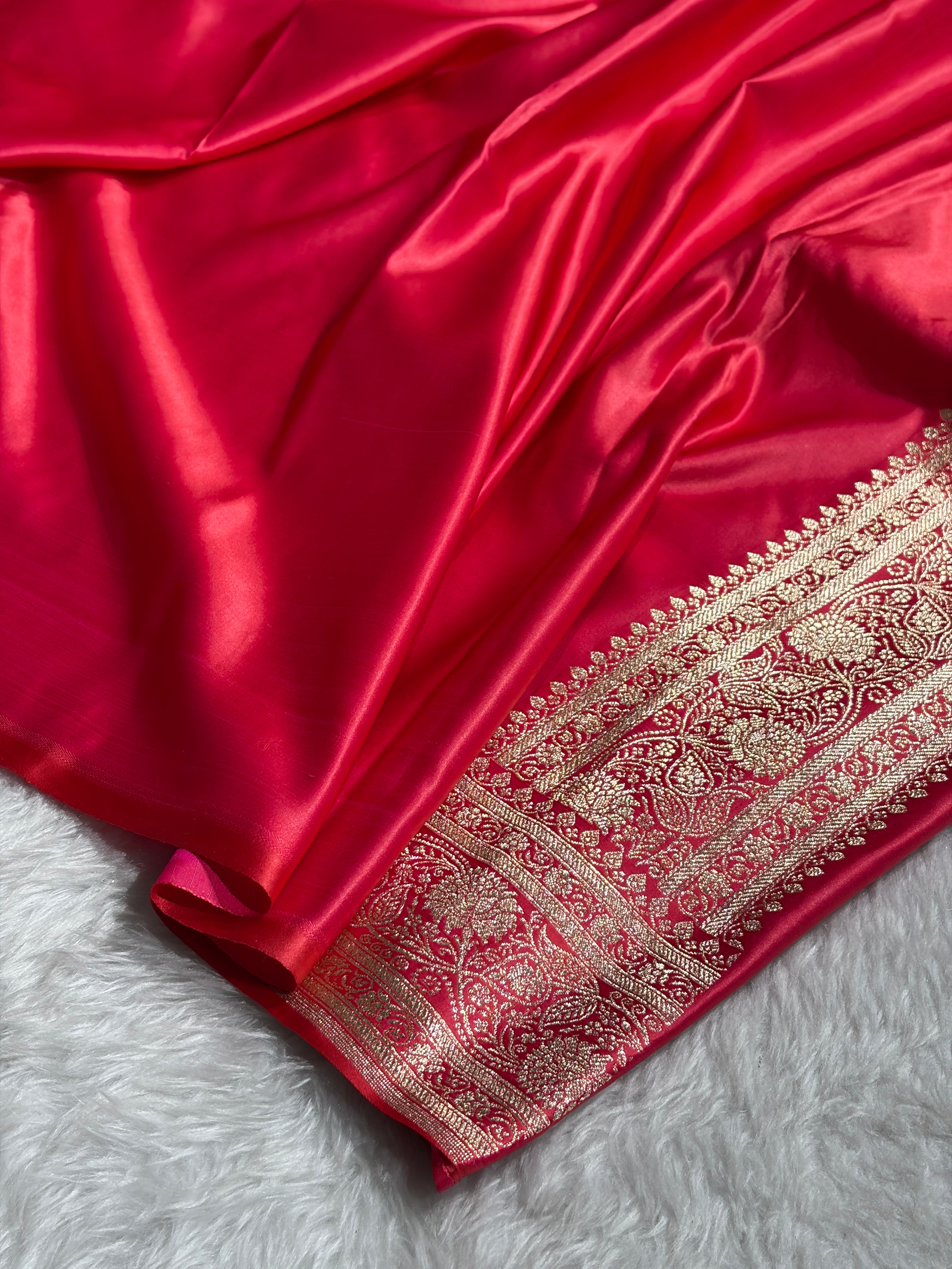 Cross Peach Shades Floral Jaal Pattern Satin Katan Silk saree SK55