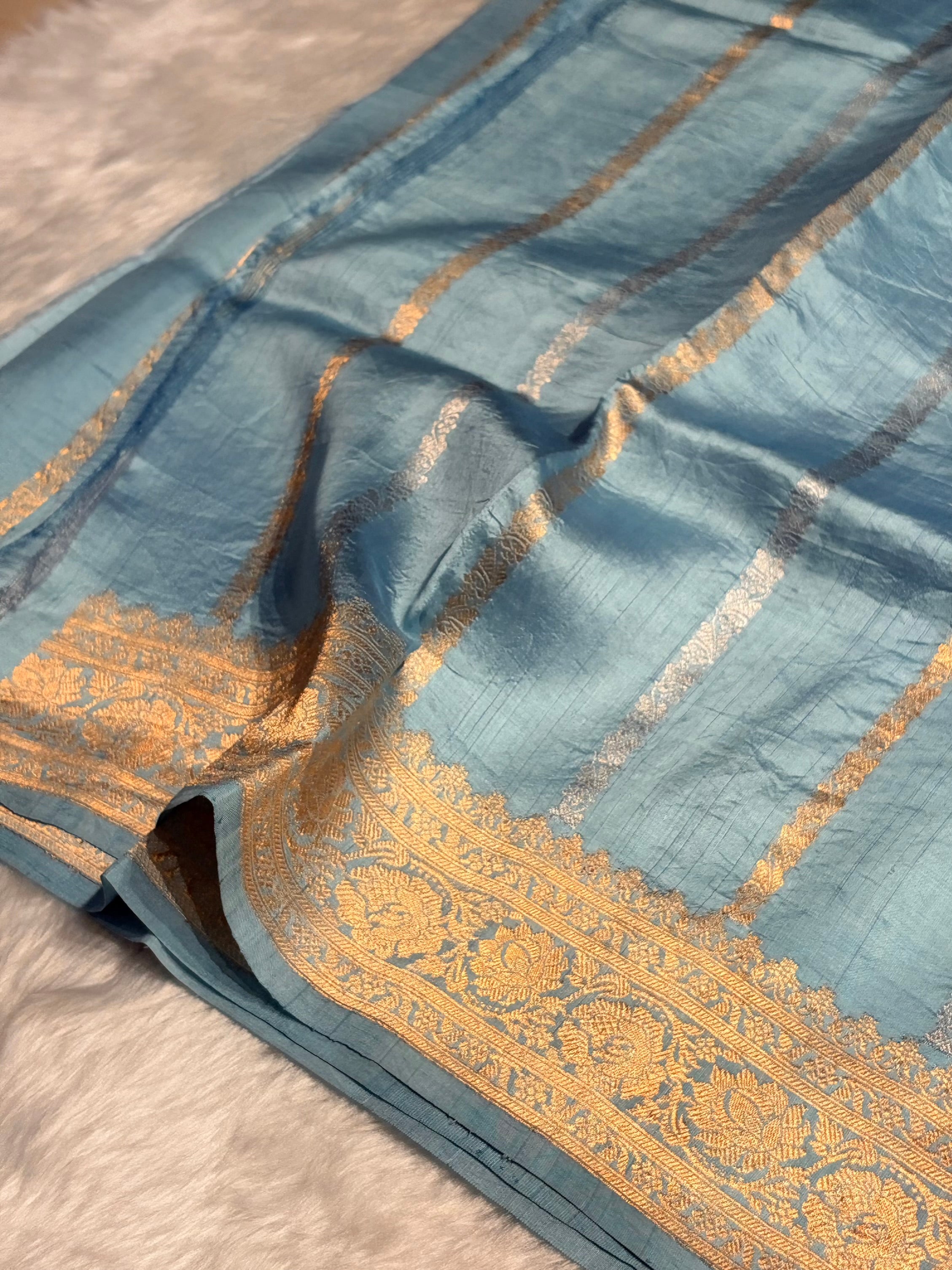 Sky Blue Shades Boota Handwoven Pure Raw Mango Silk RM-07