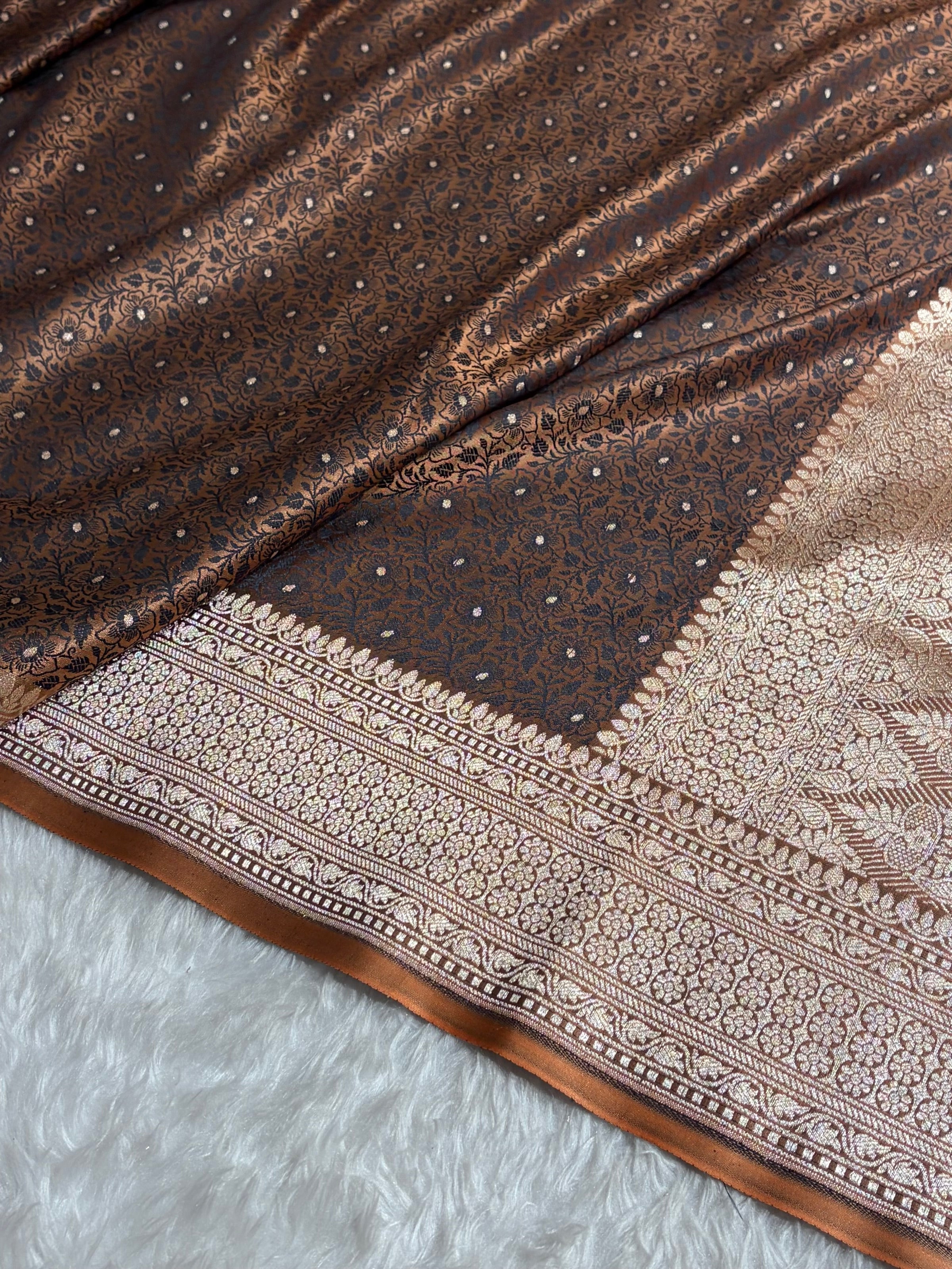Brown Shades Tanchoi Motif Mashru Silk Saree MST-16