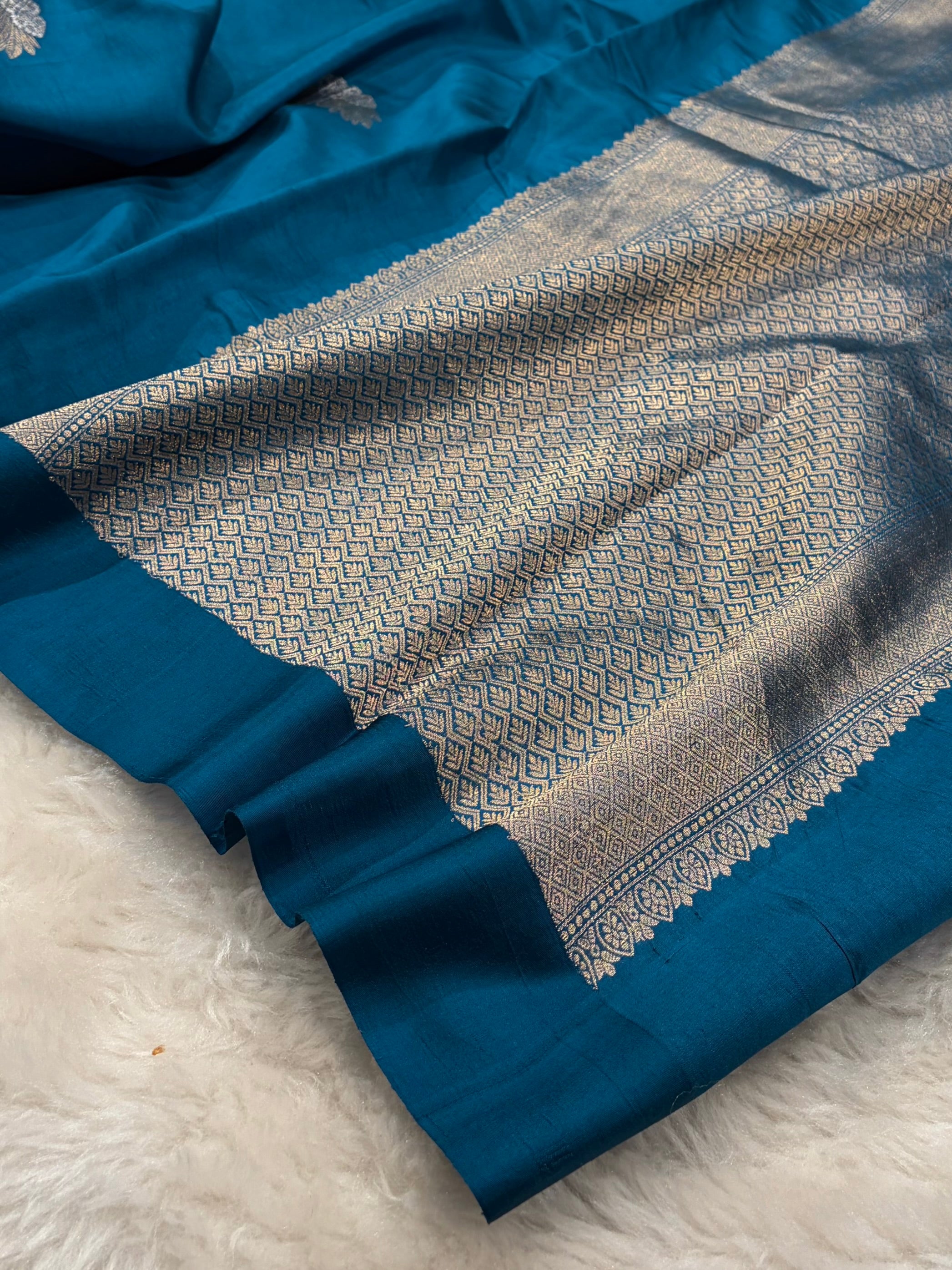 German Blue Shades Meena Boota Handwoven Paper Silk RM-43