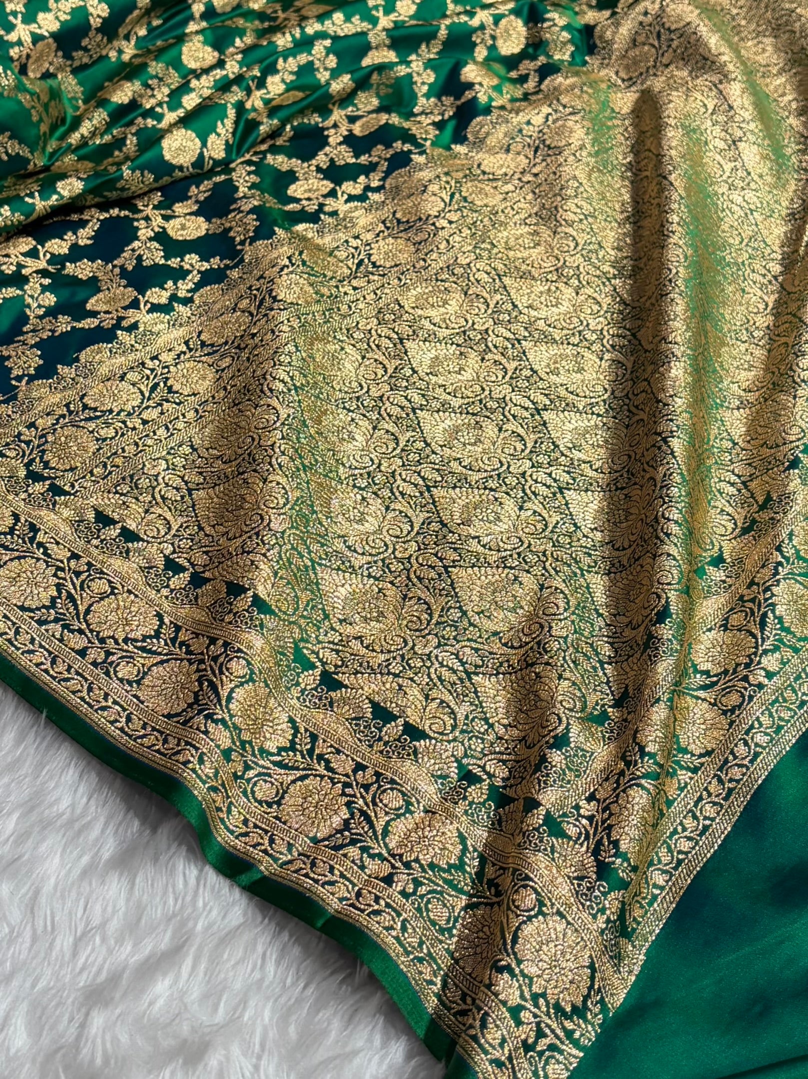 Cross Green Shades Jaal Floral Pattern Satin Katan Silk Saree SK80