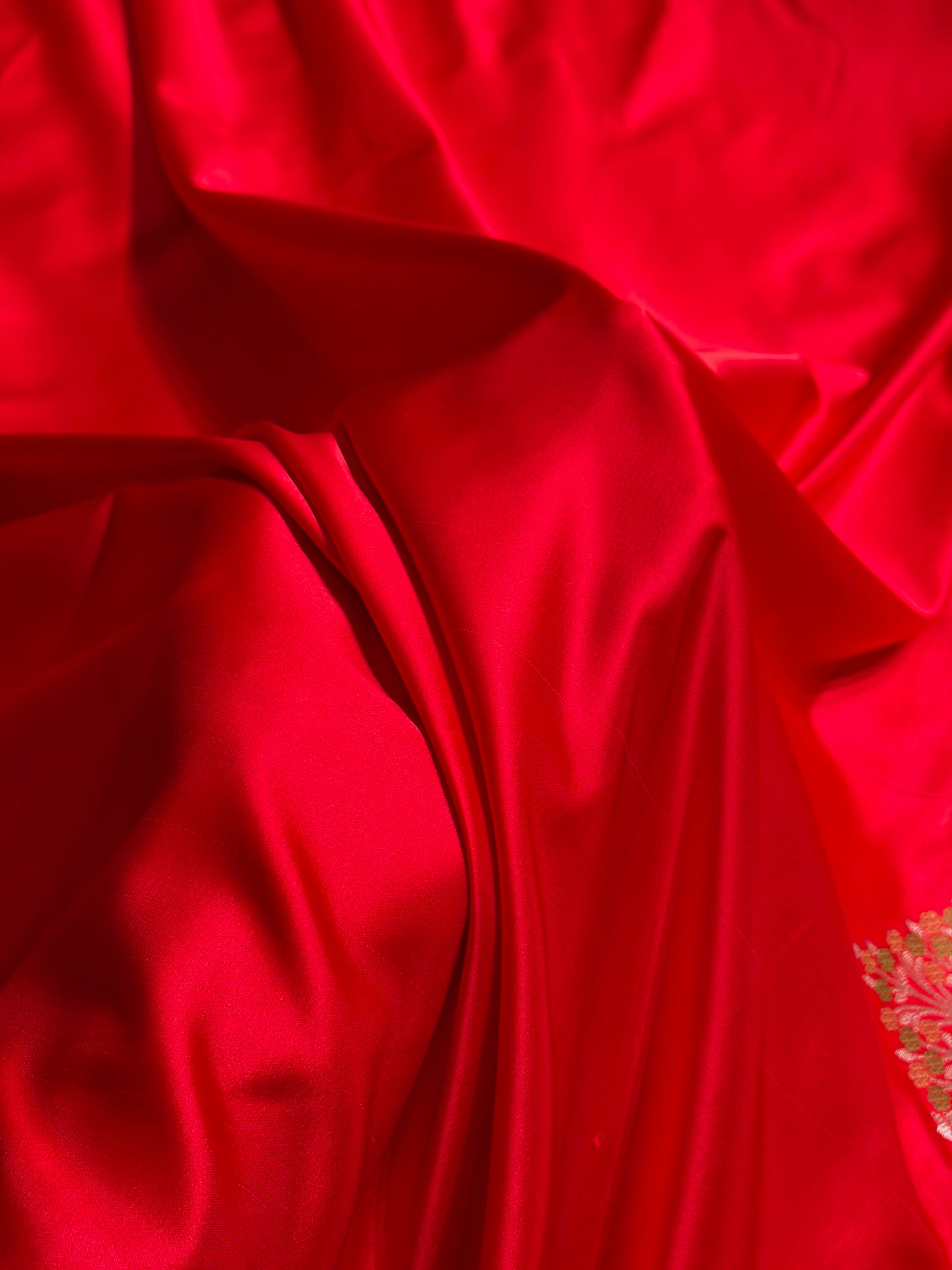 Red Shades Banarasi With Plain Minakari Broder Pattern Mashru Silk Saree MSM-135