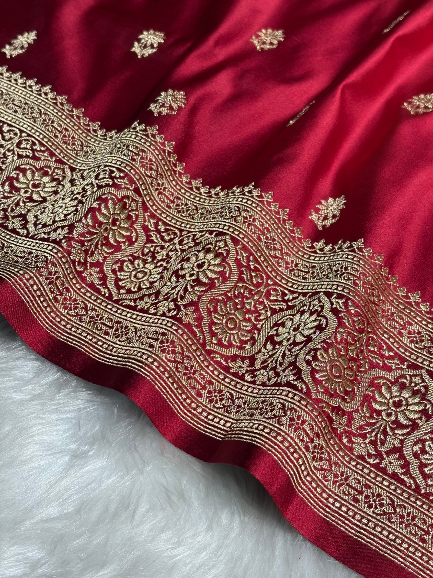 Maroon Floral Booti Katan Silk Saree SK62