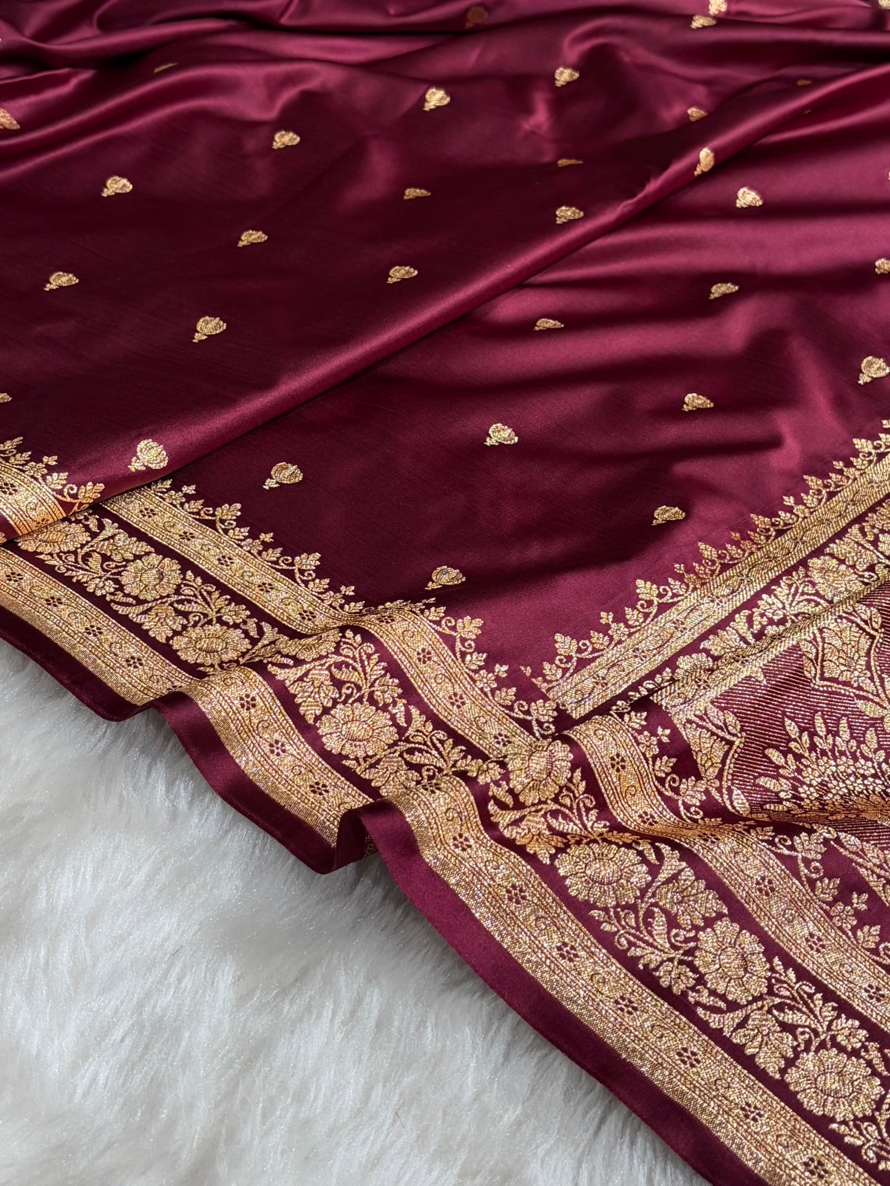 Banarasi Garnet Booti Pattern Satin Katan Silk Saree SK66