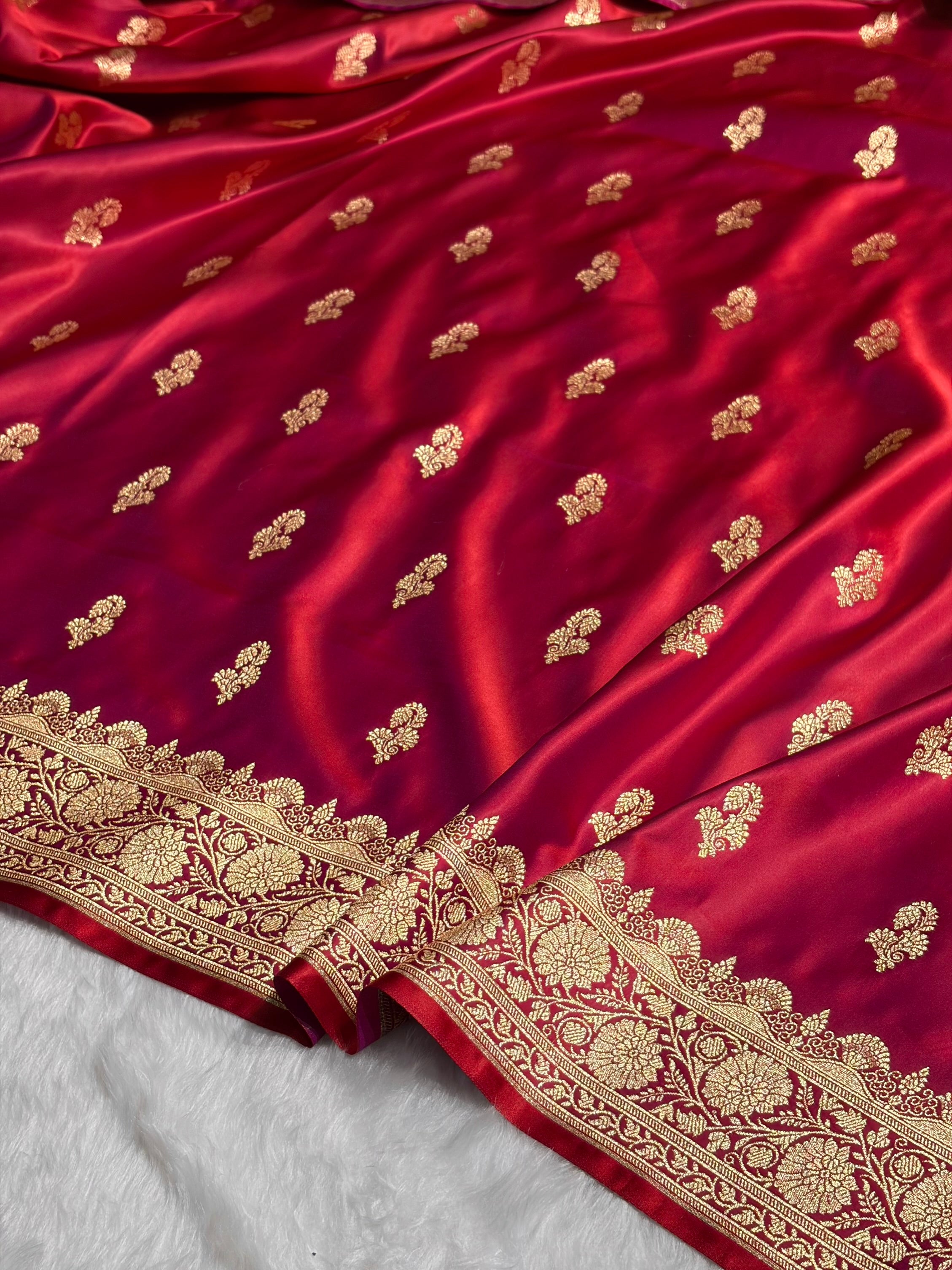 Reddish Magenta Shades Floral Booti Motif Satin Katan Silk saree SK61