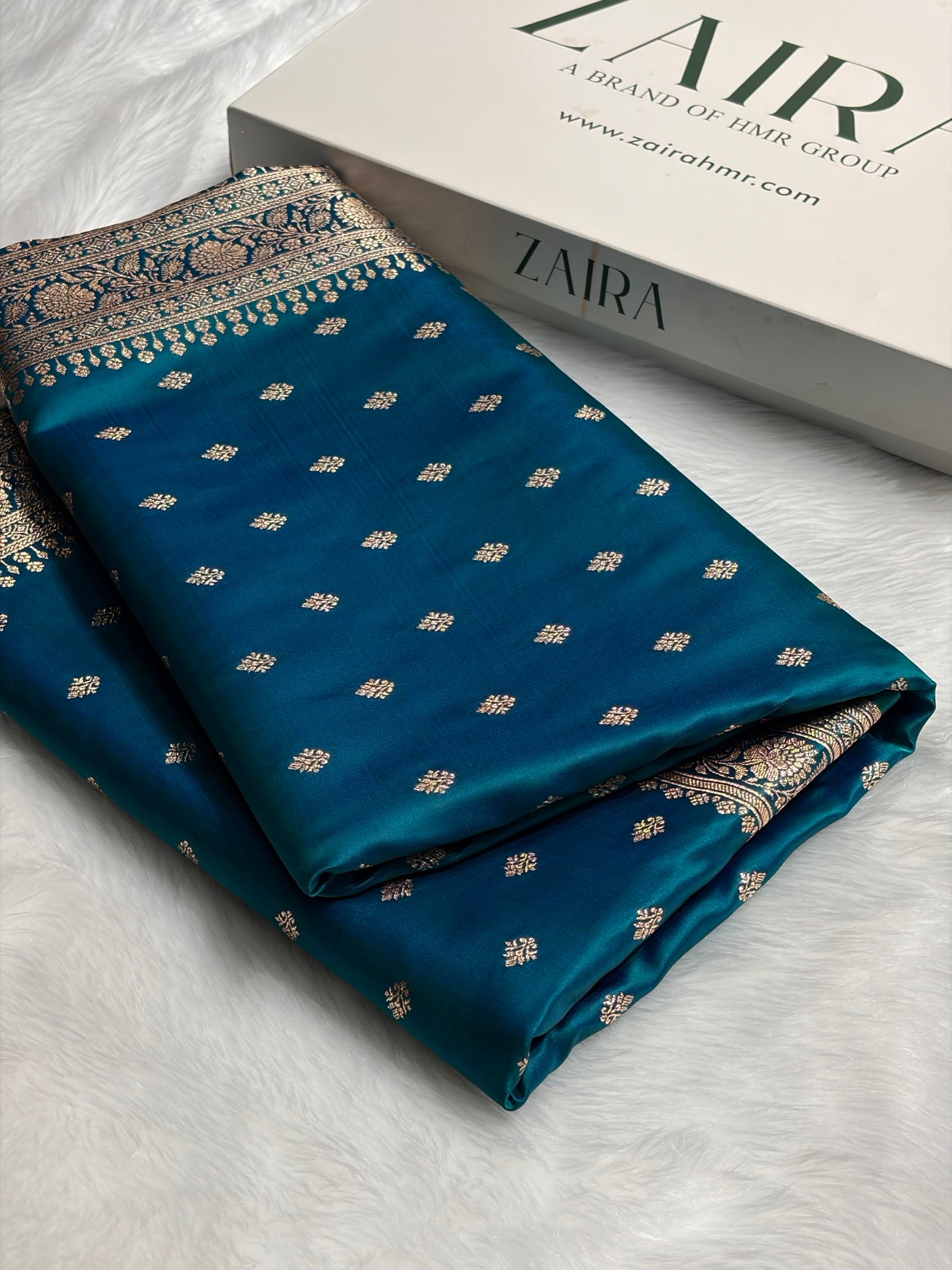 Banarasi Boota Katan Silk Saree In Peacock Shades SK03