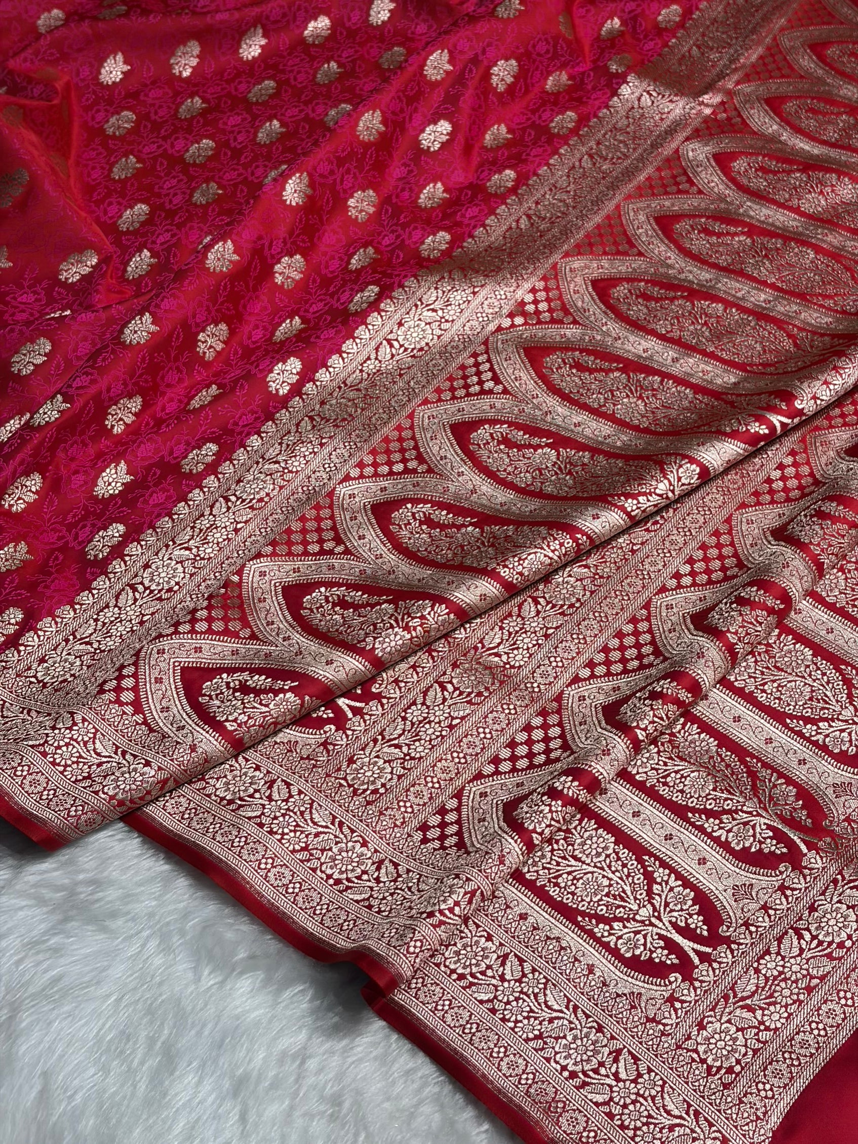 Cross Rani Shades Tanchoi Motif Mashru Silk Saree MST-10