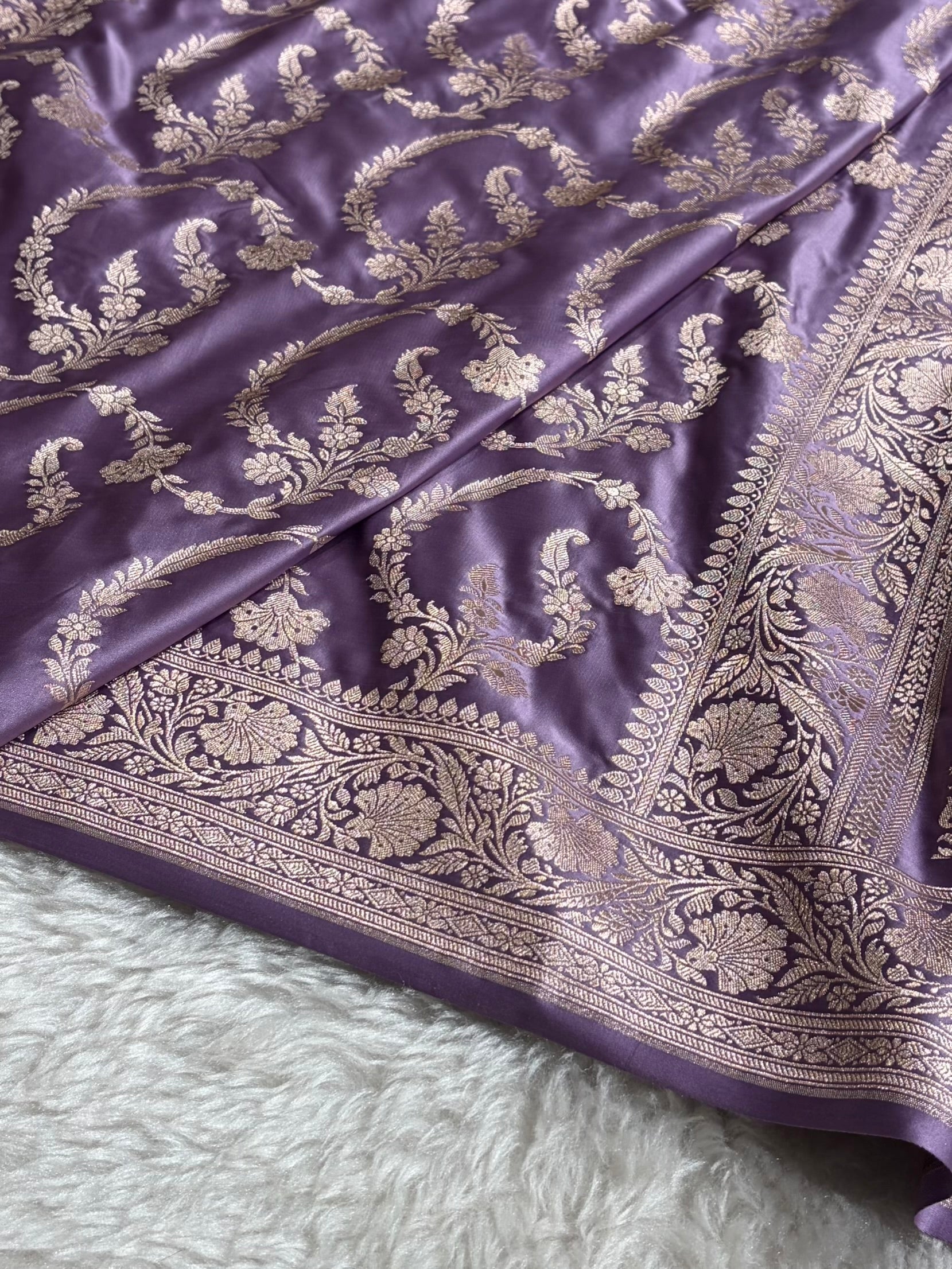 Lavender Shades Banarasi With Floral Jaal Pattern Mashru Silk Saree MSM-132