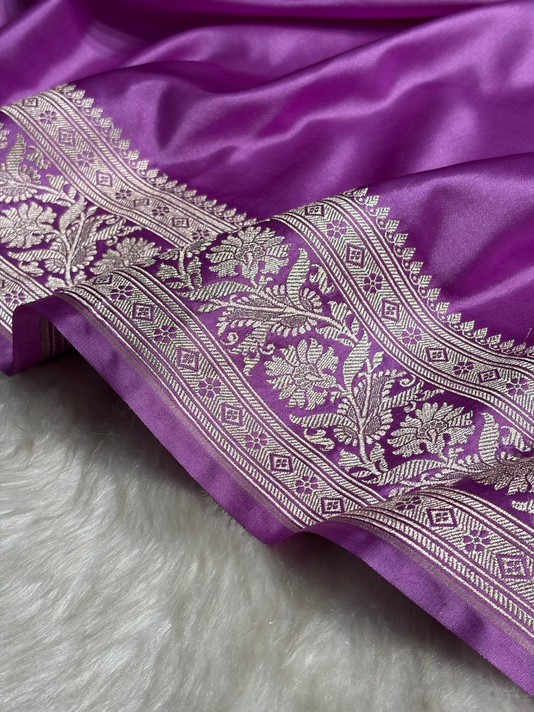Lavender Plain Mashru Silk Saree MS22