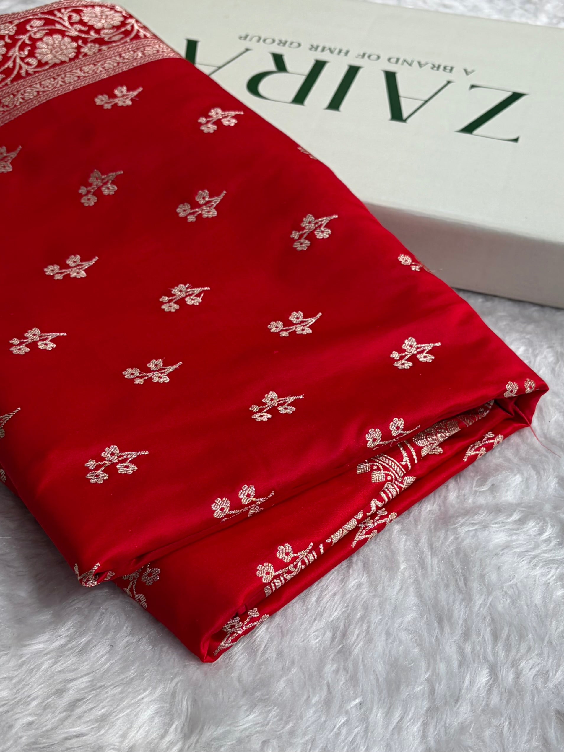 Red Shades Banarasi Boota Pattern Floral Mashru Silk Saree MSM-106