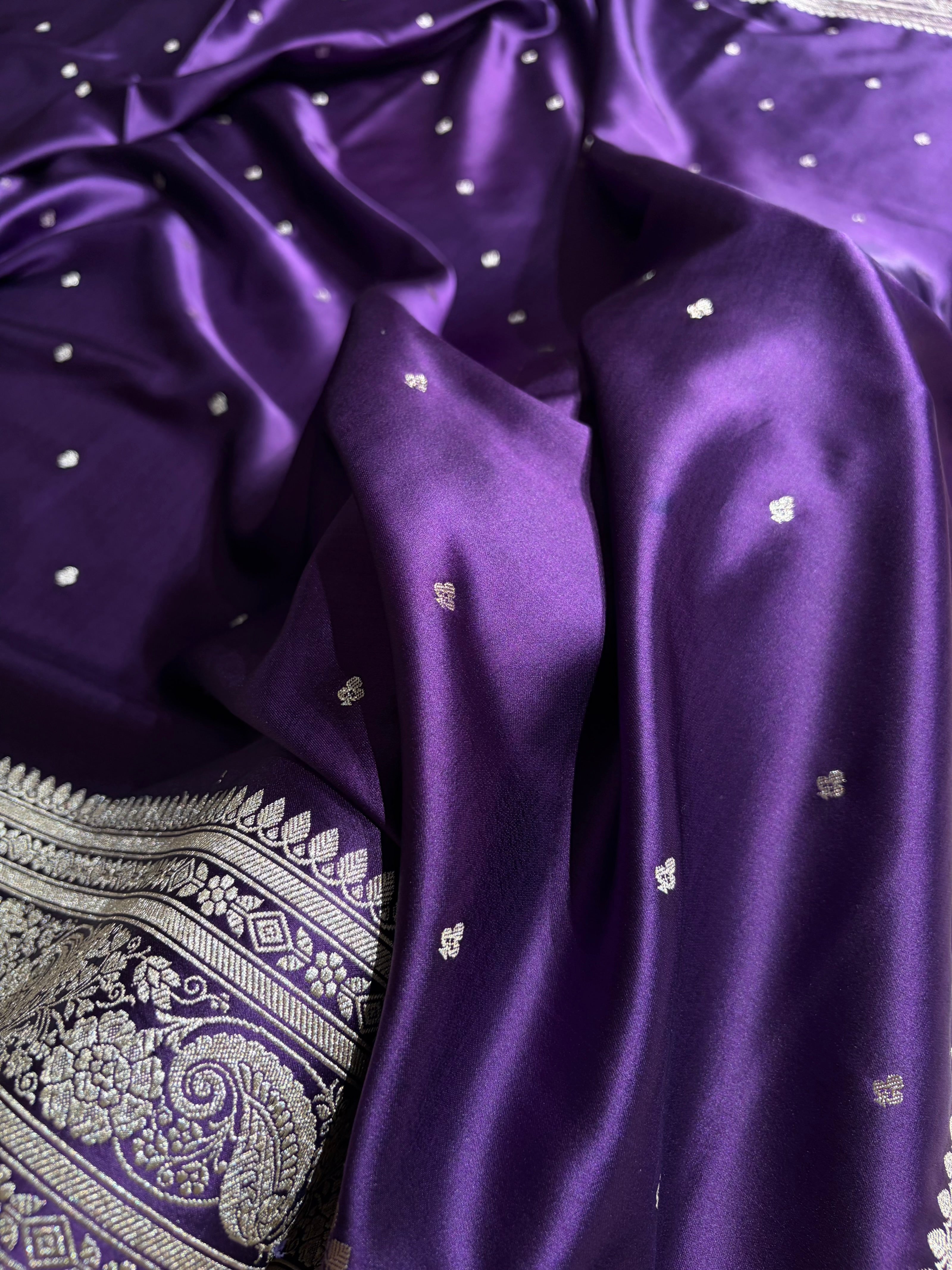 Banarasi Purple Shades Floral Mashru Silk Saree MS64