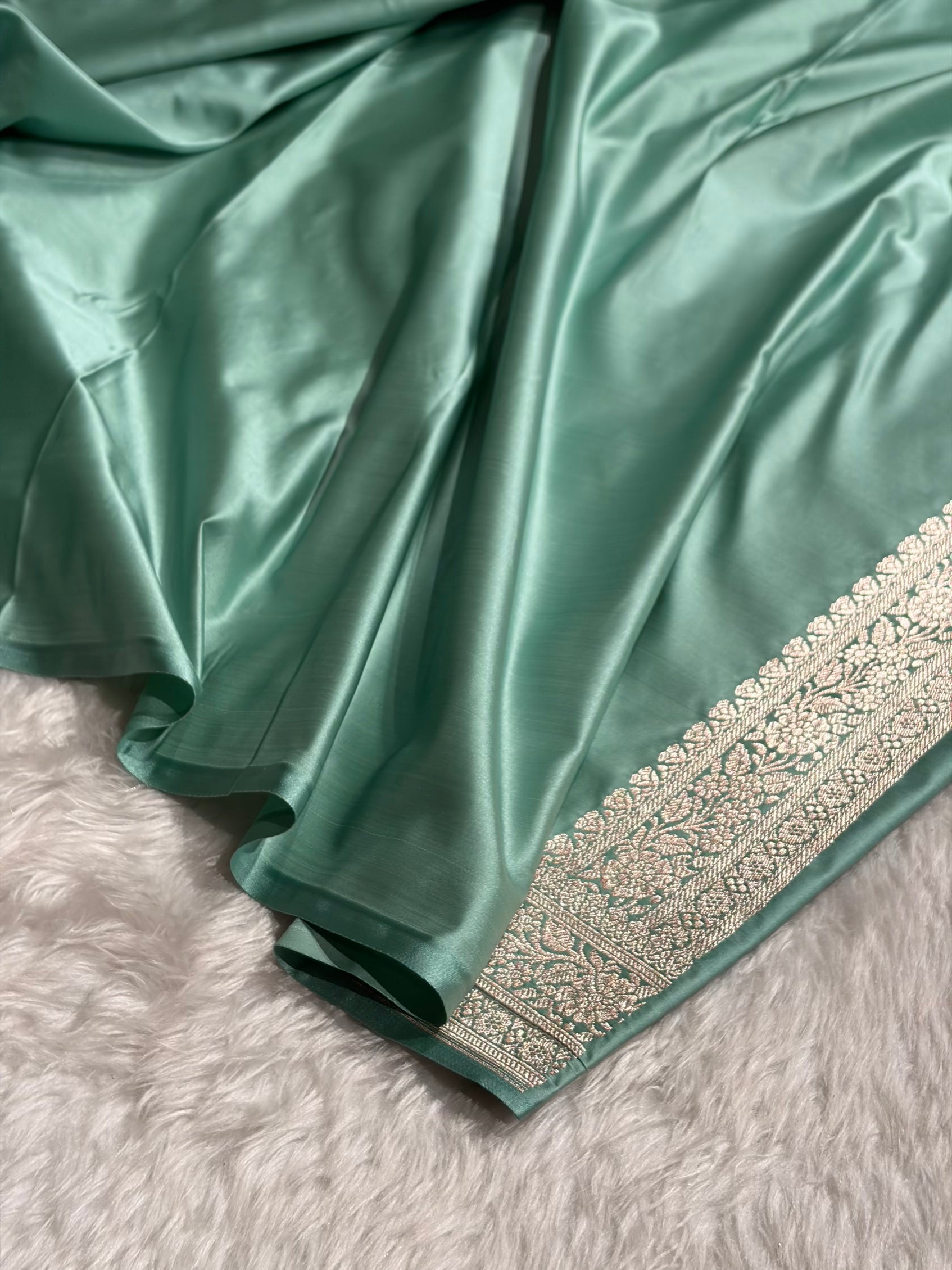 Sea Green Shades Banarasi With Floral Border Mashru Silk Saree MSM-127