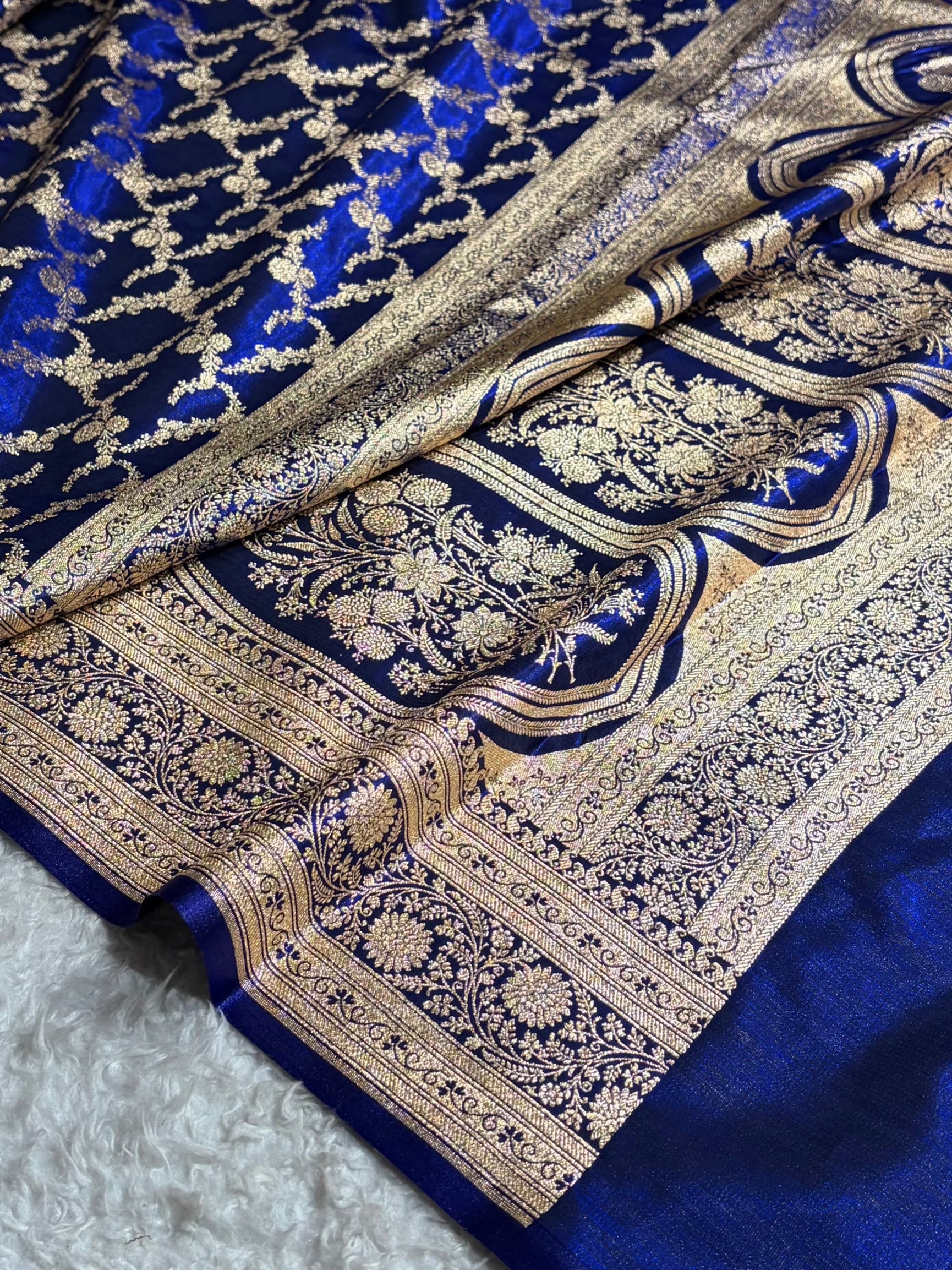 Royal Blue Shades Cross Pattern Banarasi Satin Silk Saree SS40