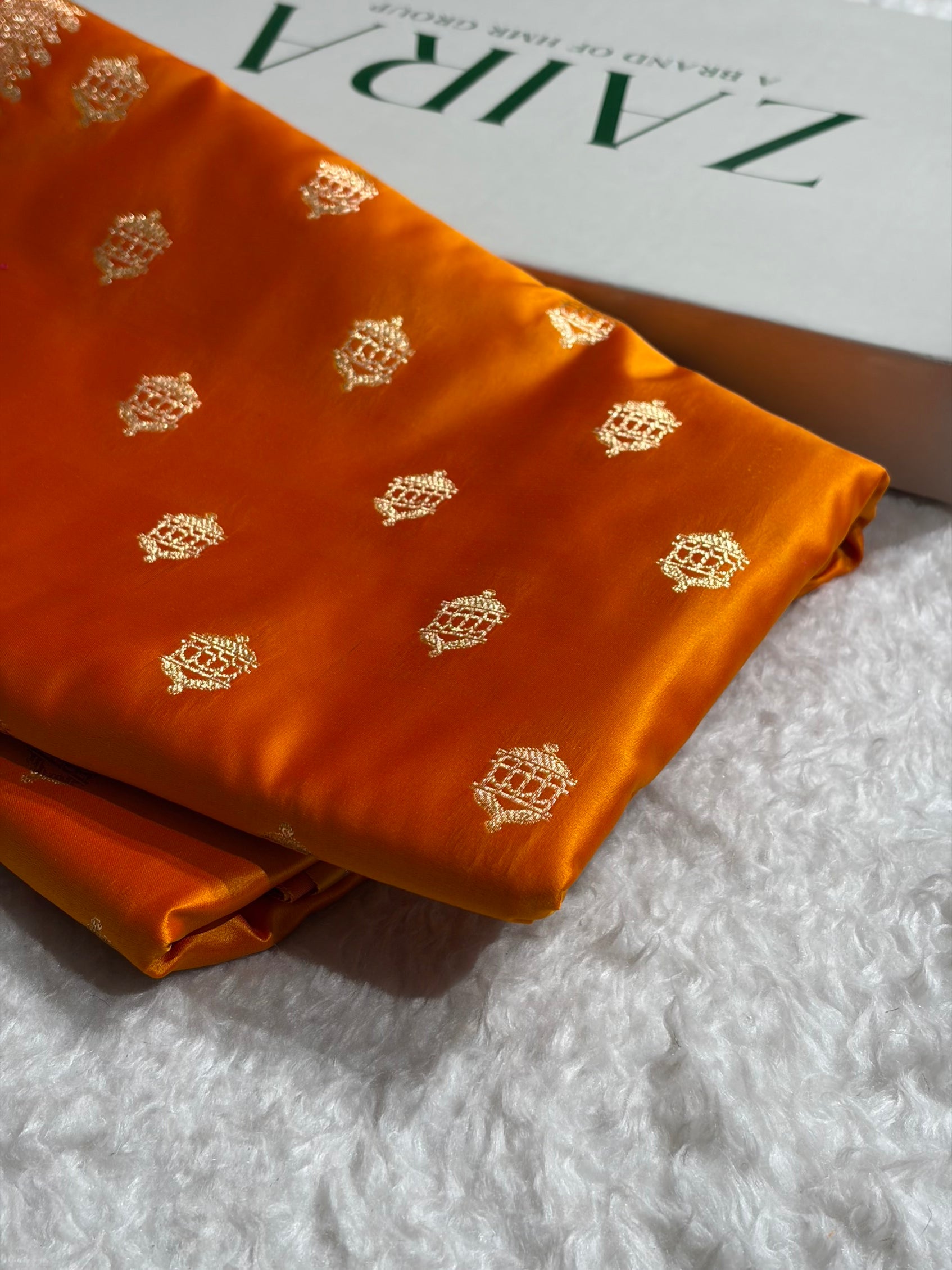 Banarasi Satin Katan Saree Booti Pattern in Fire Gold Shades SK137