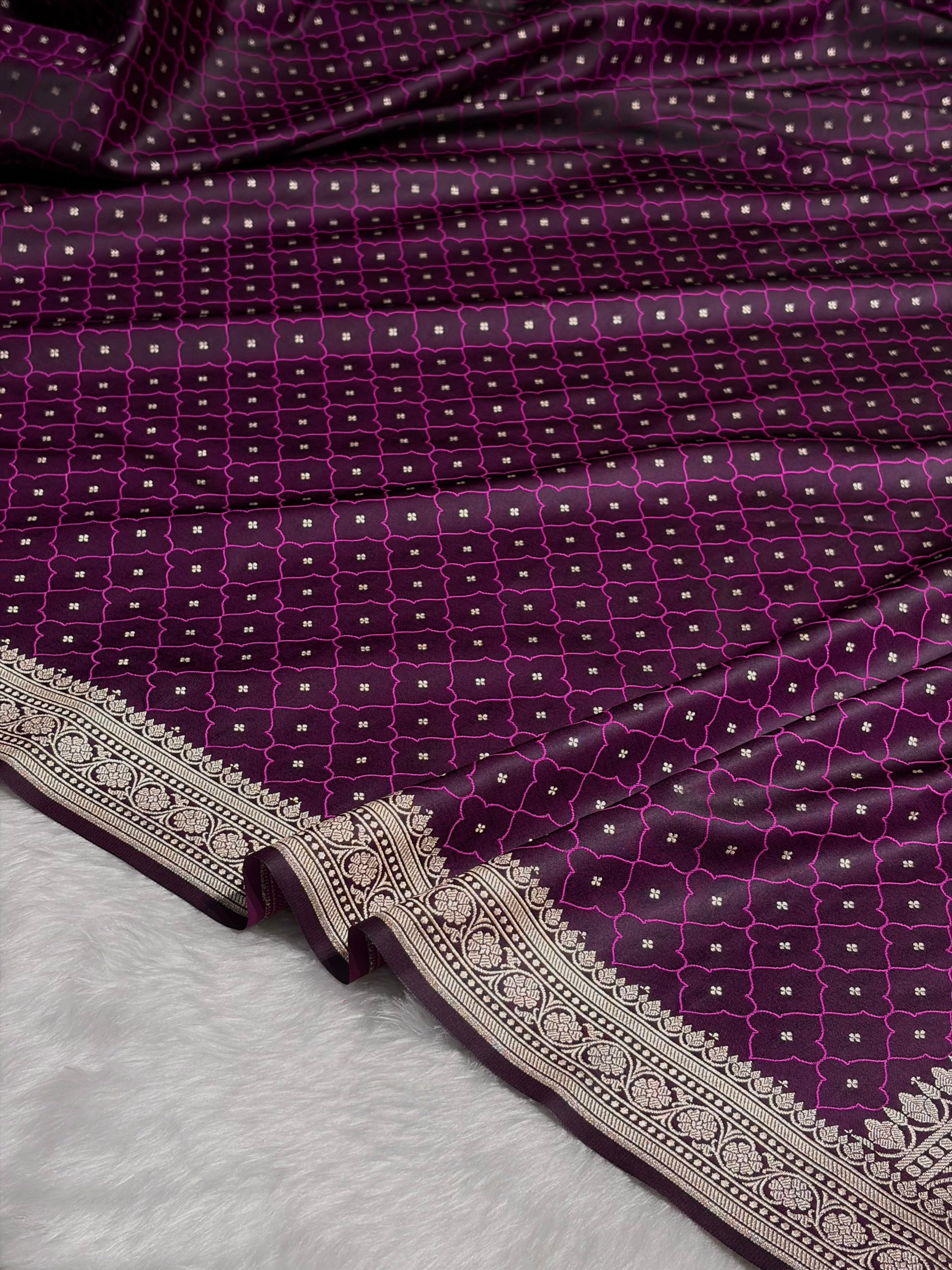 Dark Magenta Shades Tanchoi Motif Mashru Silk Saree MST-13