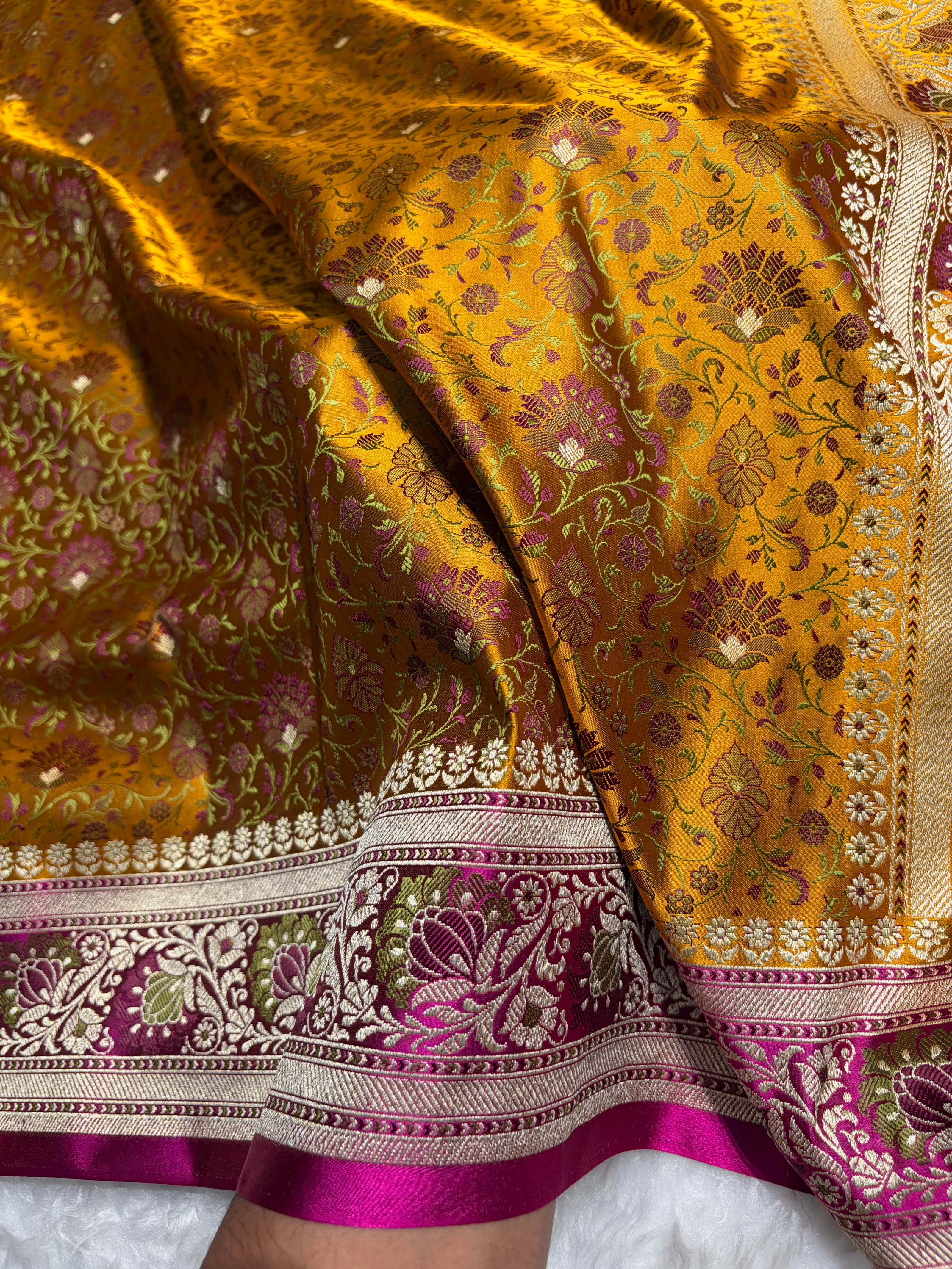 Mustard - Rani Contrast Jamawar Tanchoi Jaal Katan Silk Saree SKTM-18