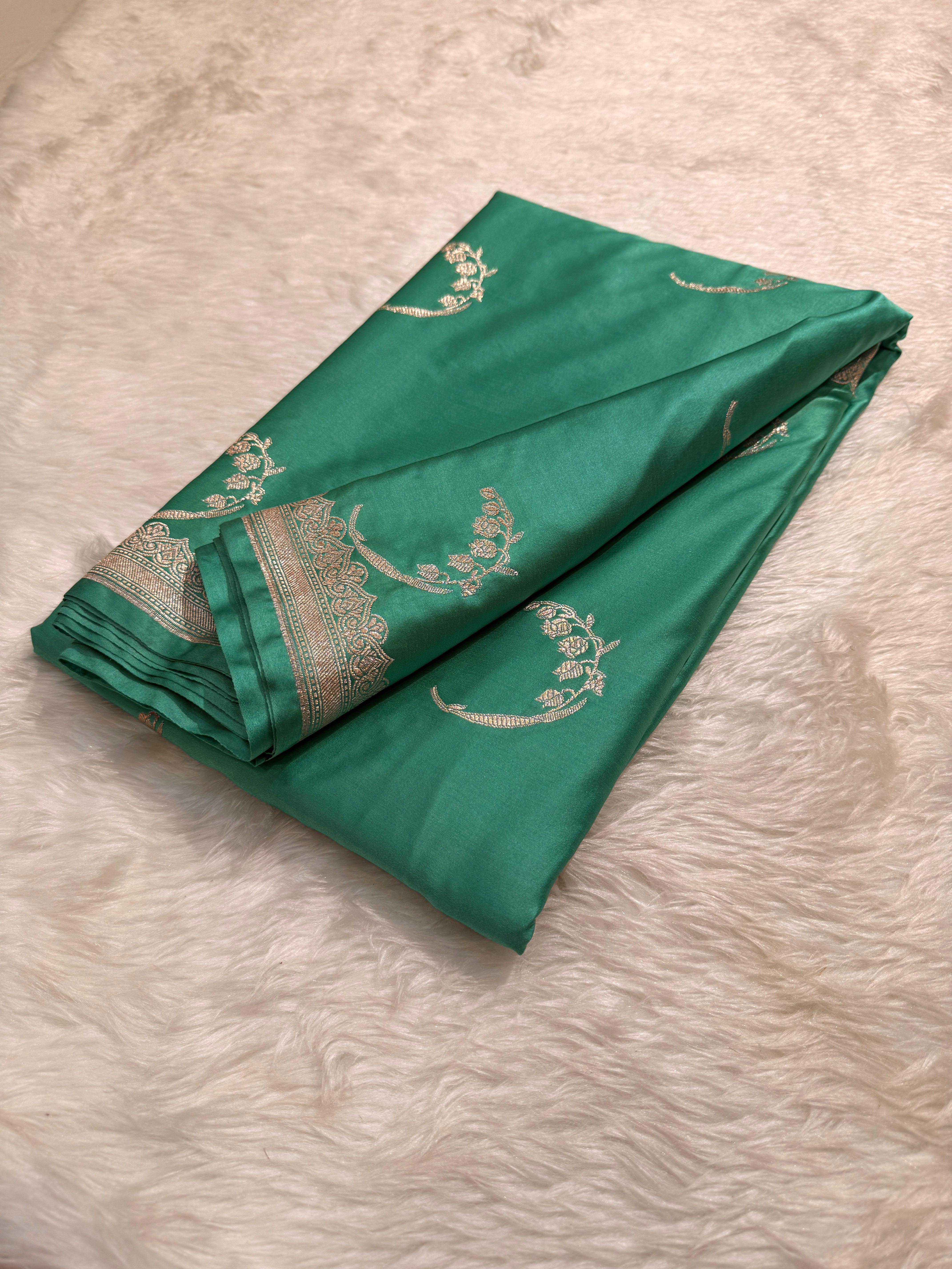 Sea Green Shades Unique Motif Mashru Silk Saree ms47