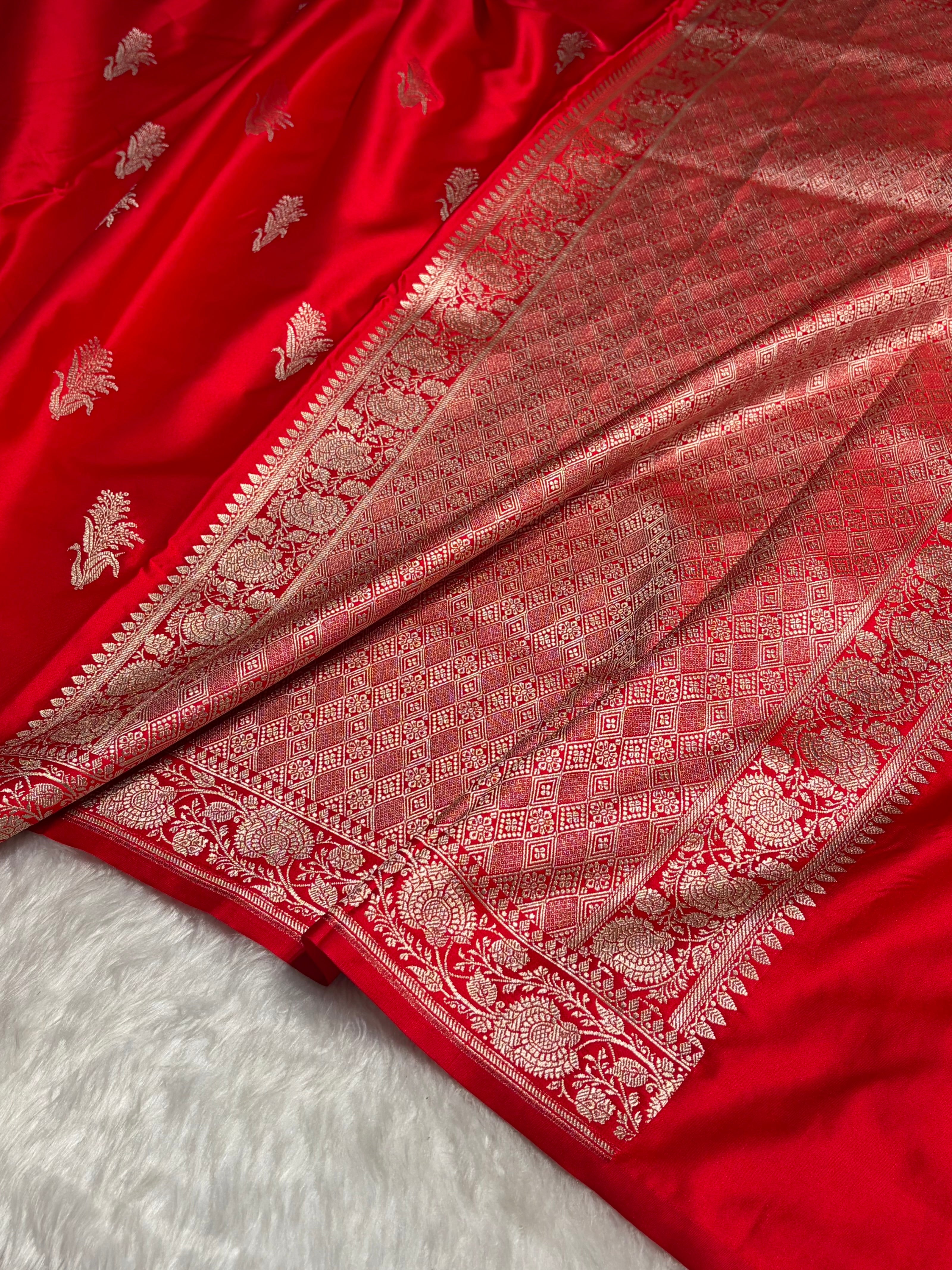 Red Boota With Floral Border Mashru Silk Saree MSM-89