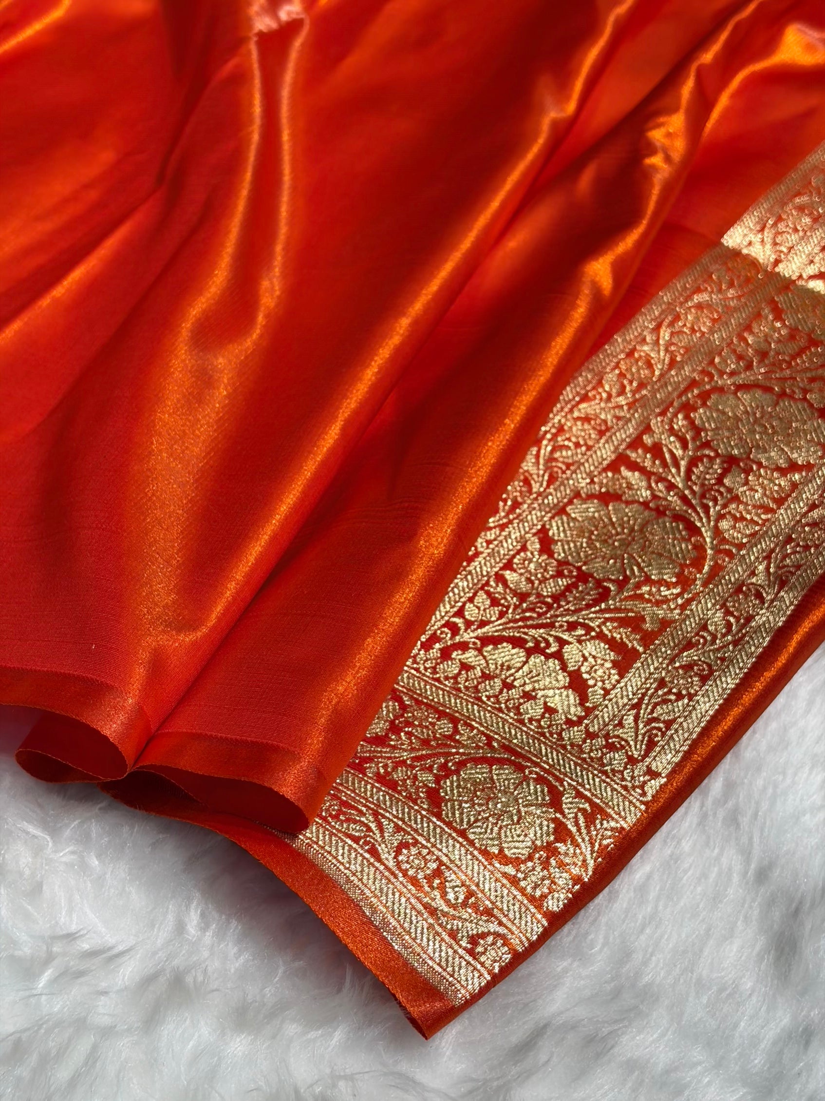 Satin Silk Dot Booti in Orange Shades With Gotta Patti SSGP08