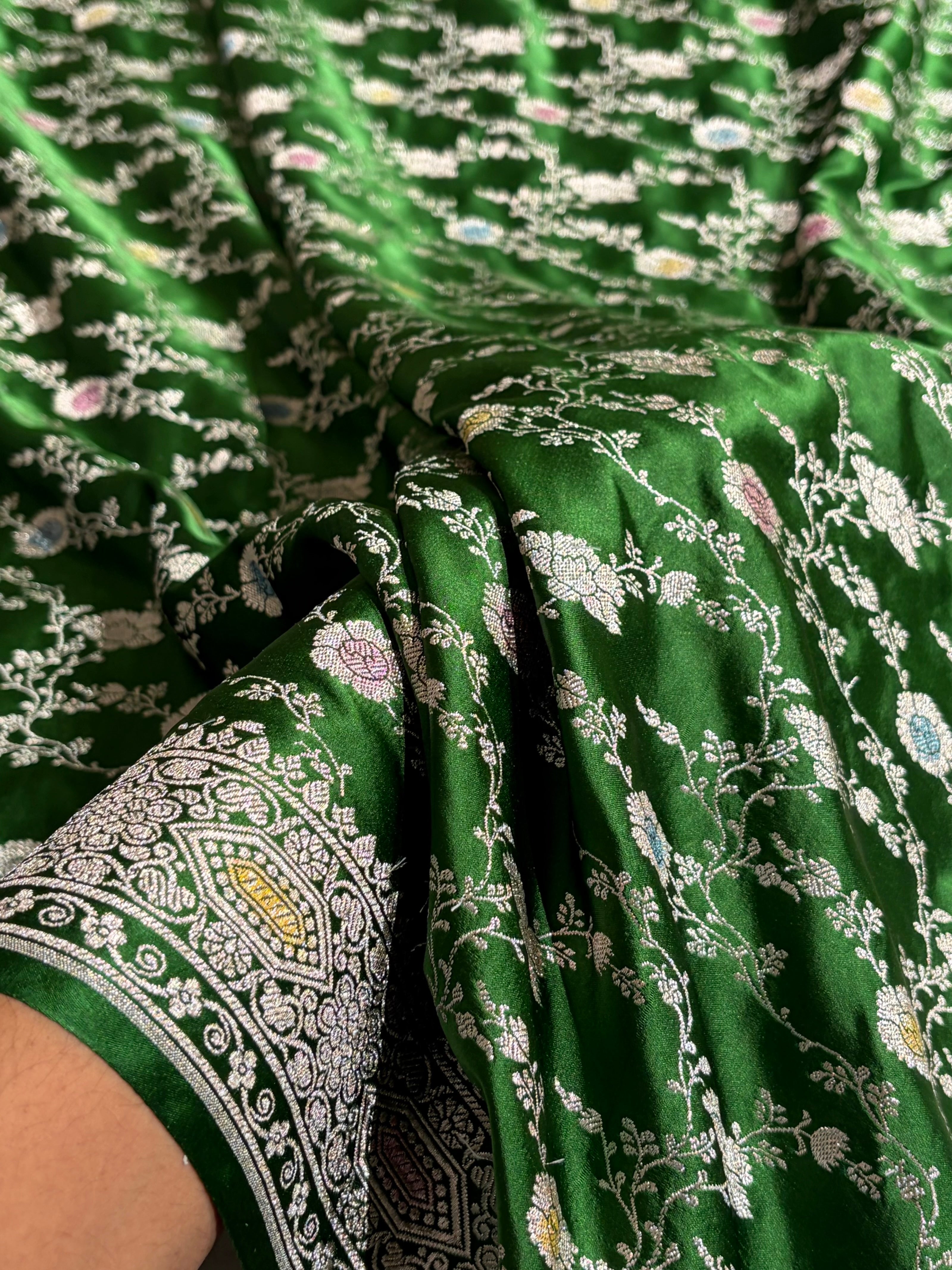 Banarasi Bottle Green Shades Minakari Floral Mashru Silk Saree MCS92