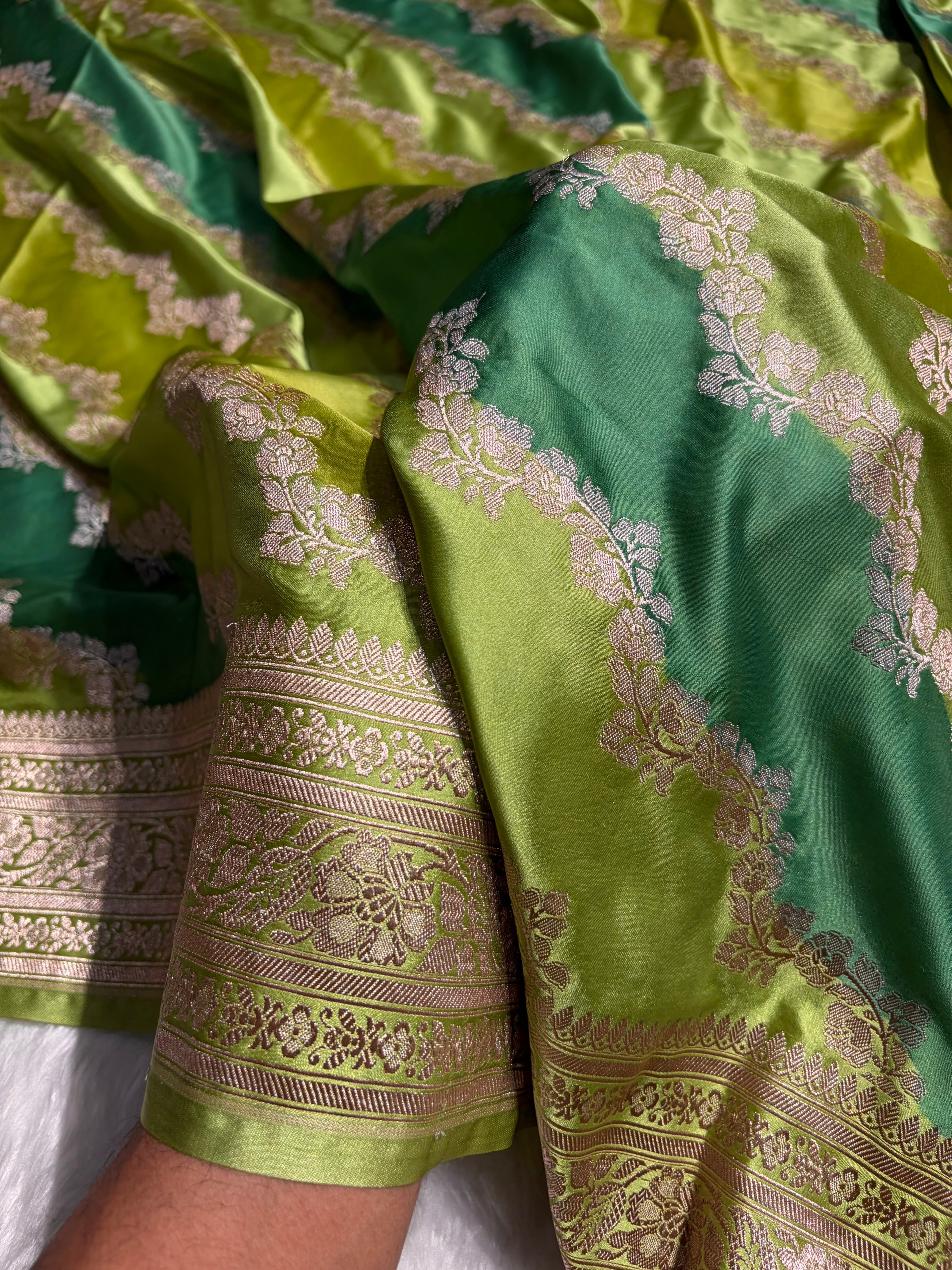 Light Green Rangkat Mashru Silk Saree With Cross Pattern MS02