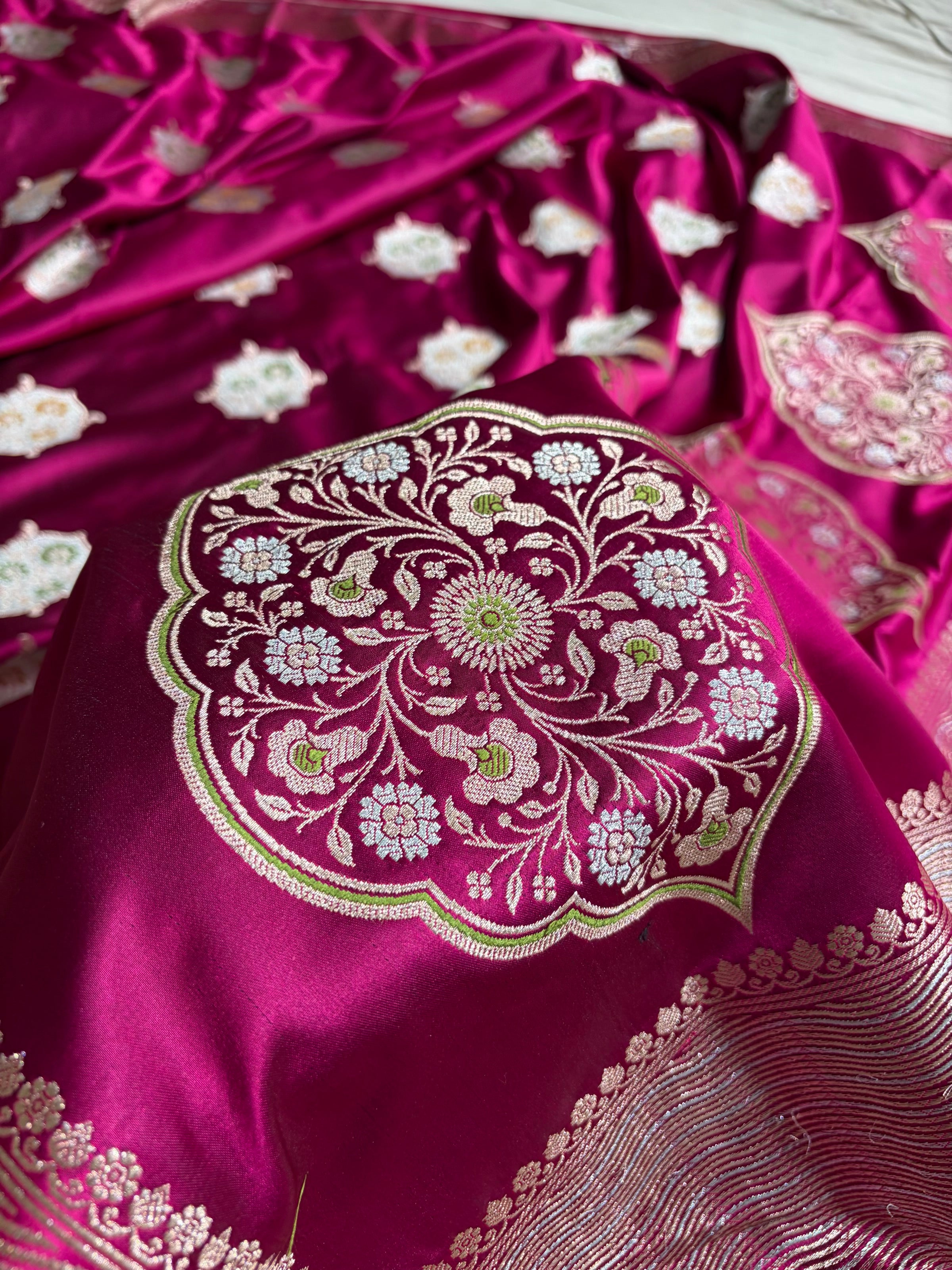 Premium Banarasi Satin Katan Saree Minakari Booti Pattern in Wine Shades SK138