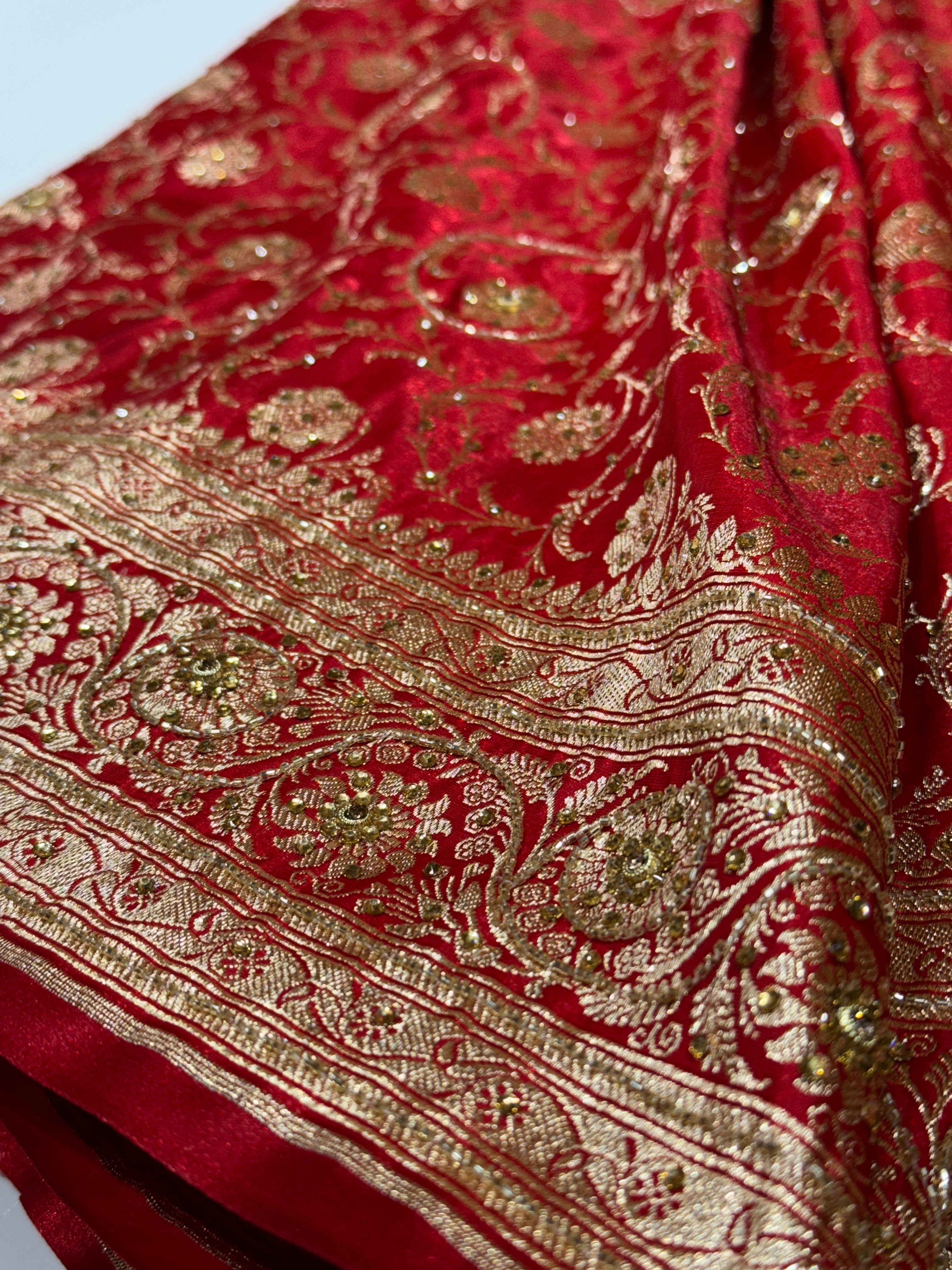 Bridal Red Jaal with Ari and Stone