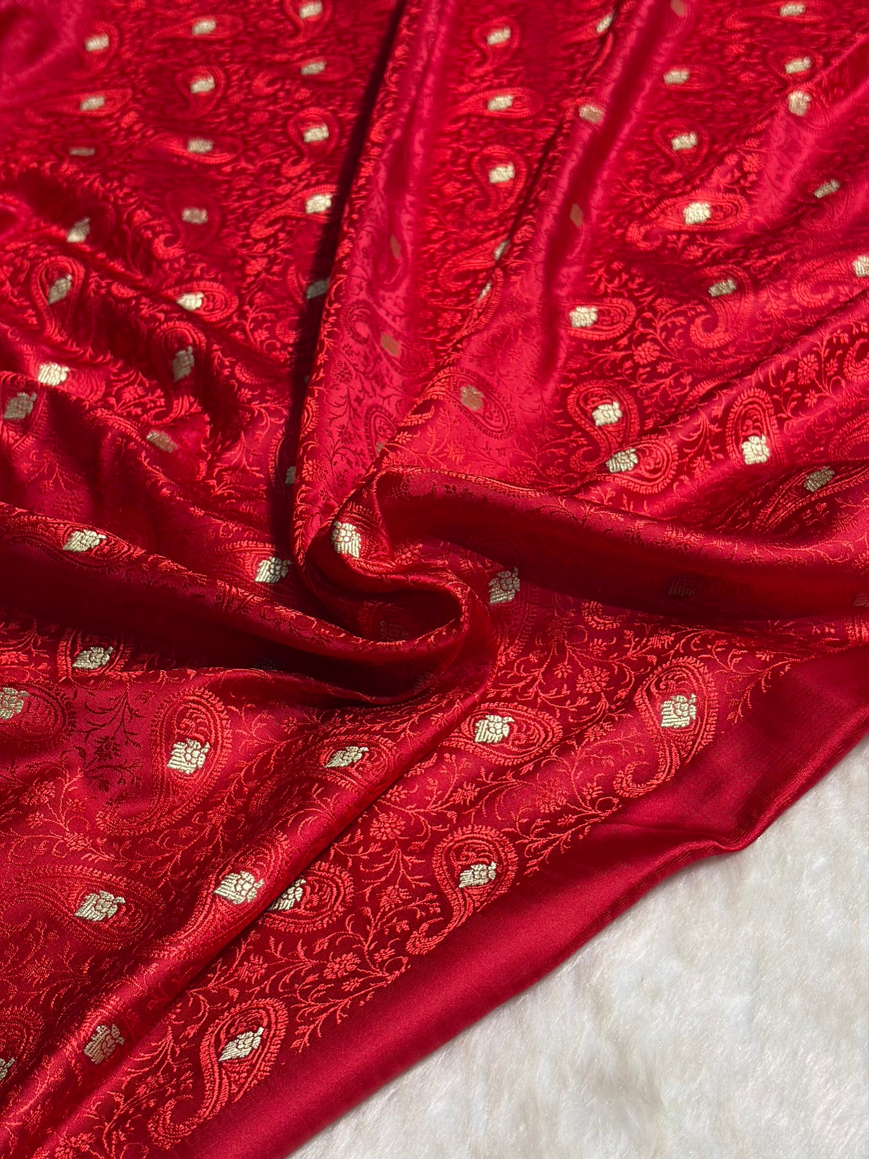 Maroon Tanchoi Booti Katan Silk Saree SKTM-06