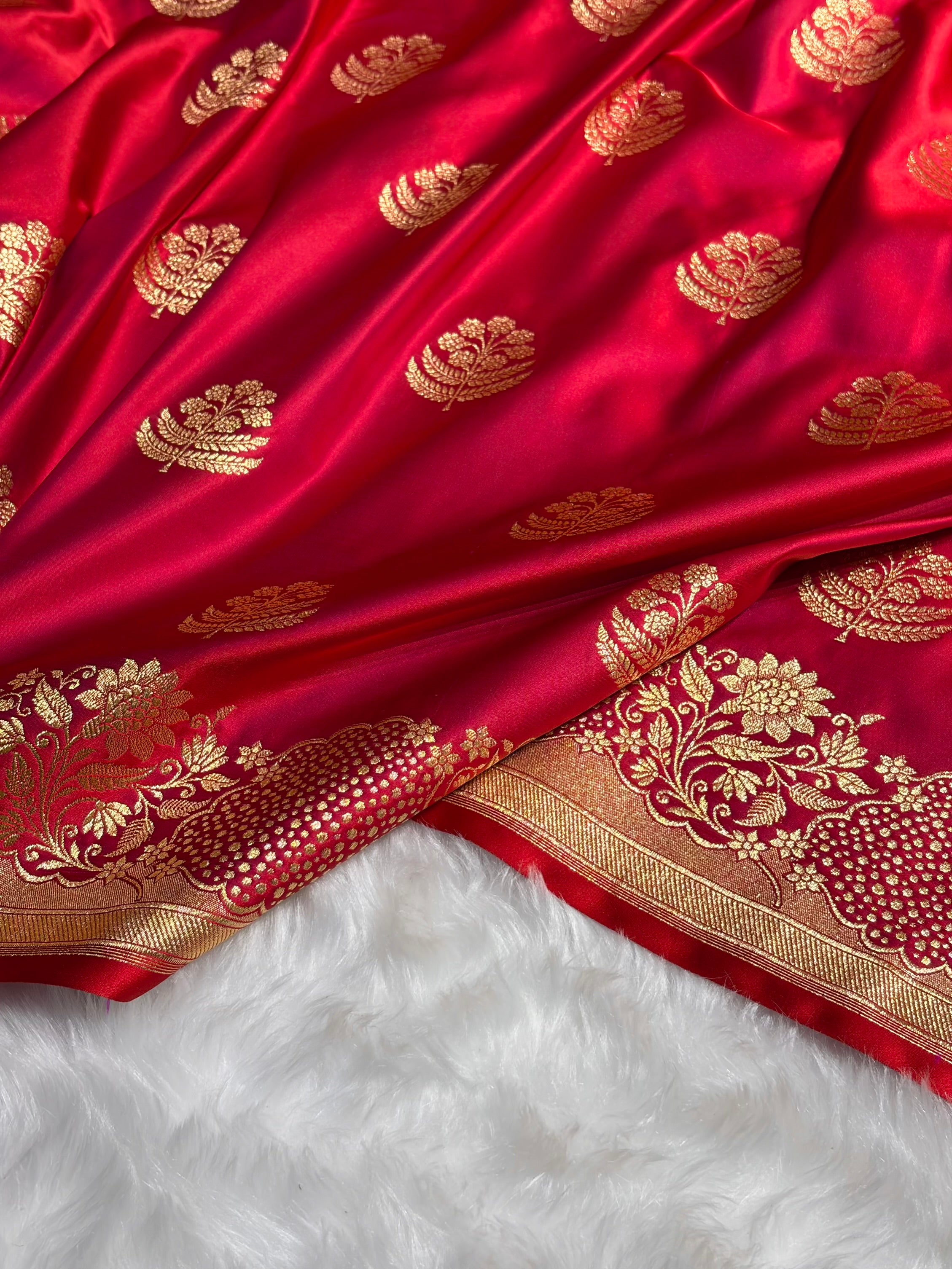 Reddish Magenta Unique Boota Pattern Satin Katan Silk Saree SK70