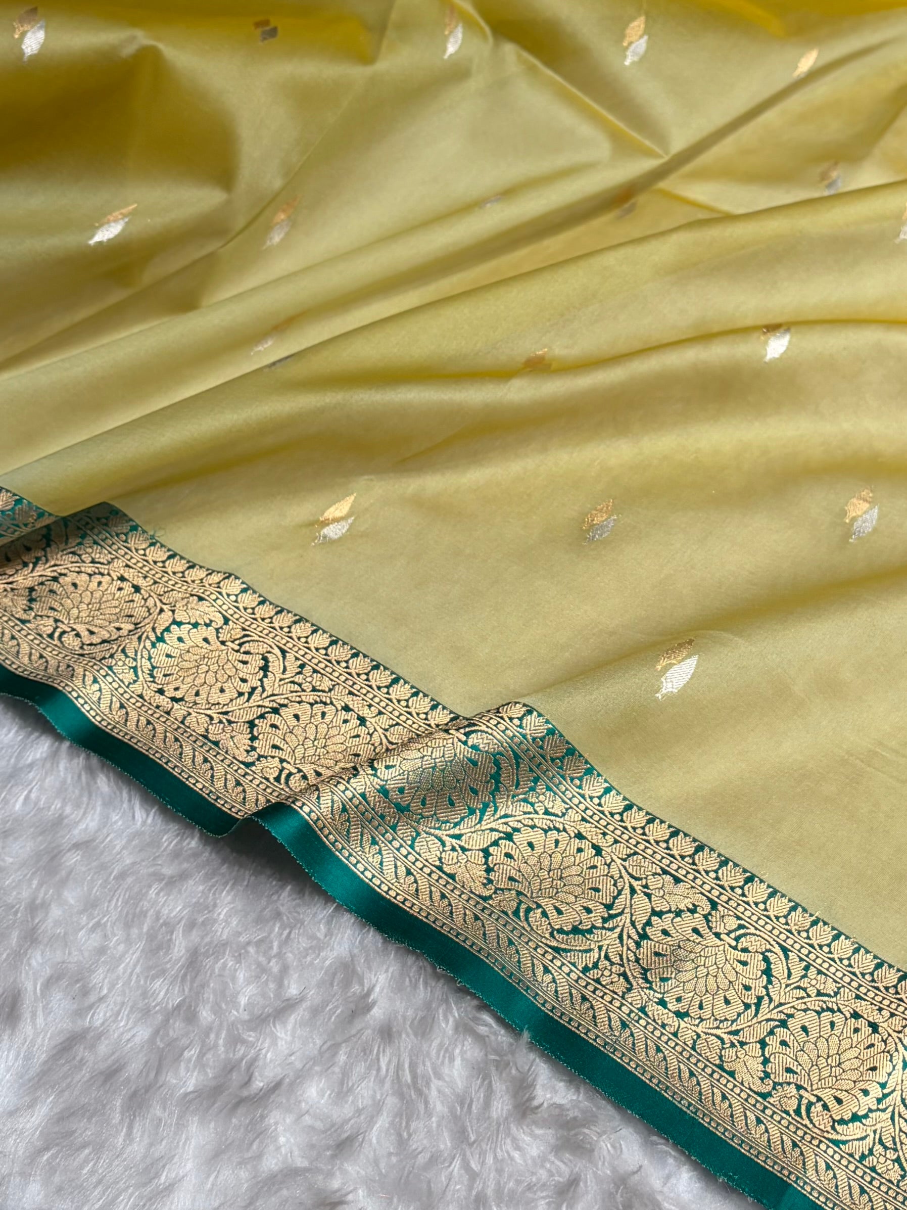 Contrast Pure Banarasi Organza Mustard With Rama Floral Banarasi Silk Saree PO-12