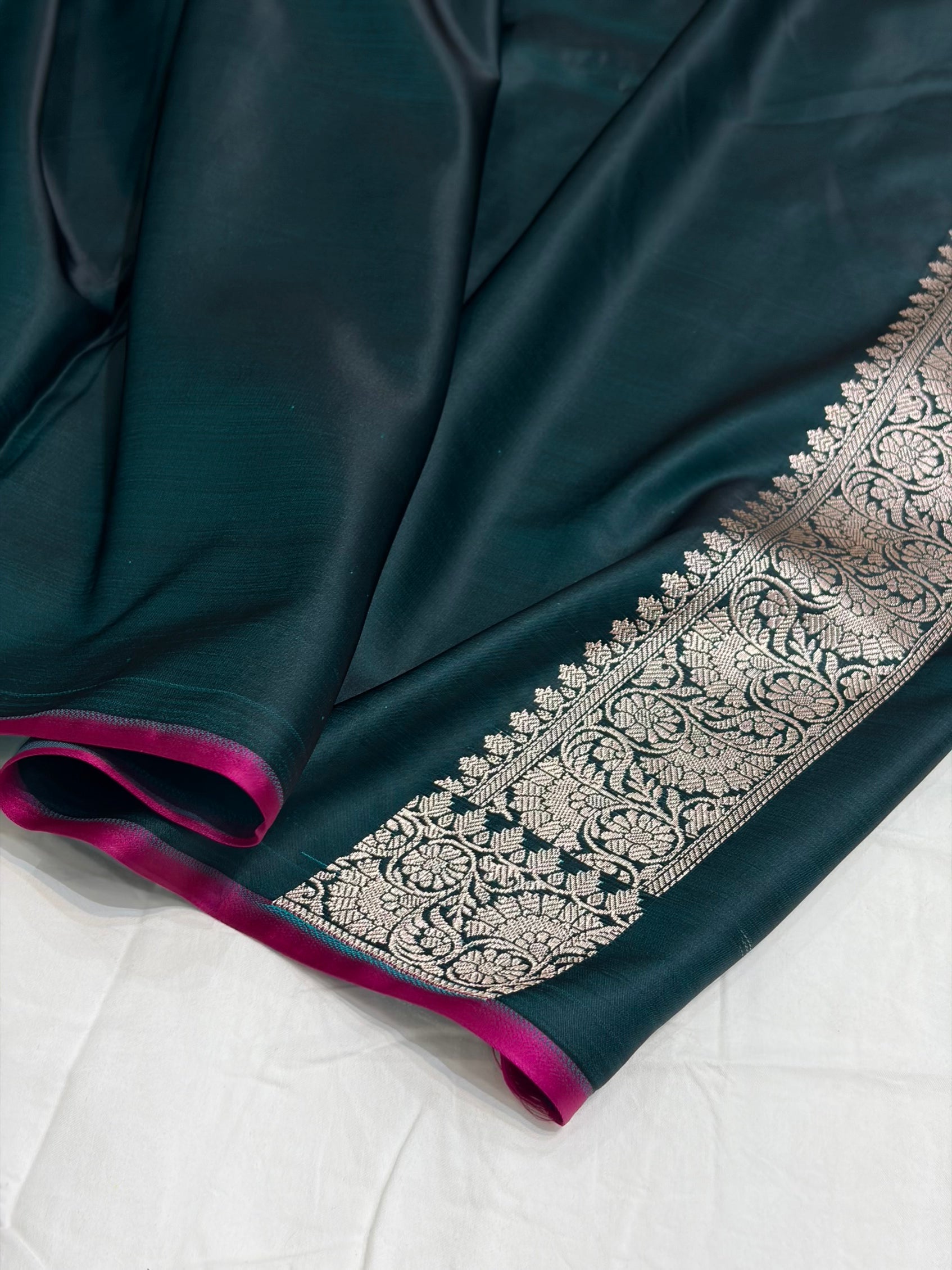Wine Shade With Booti Pattern Mashru Silk Saree